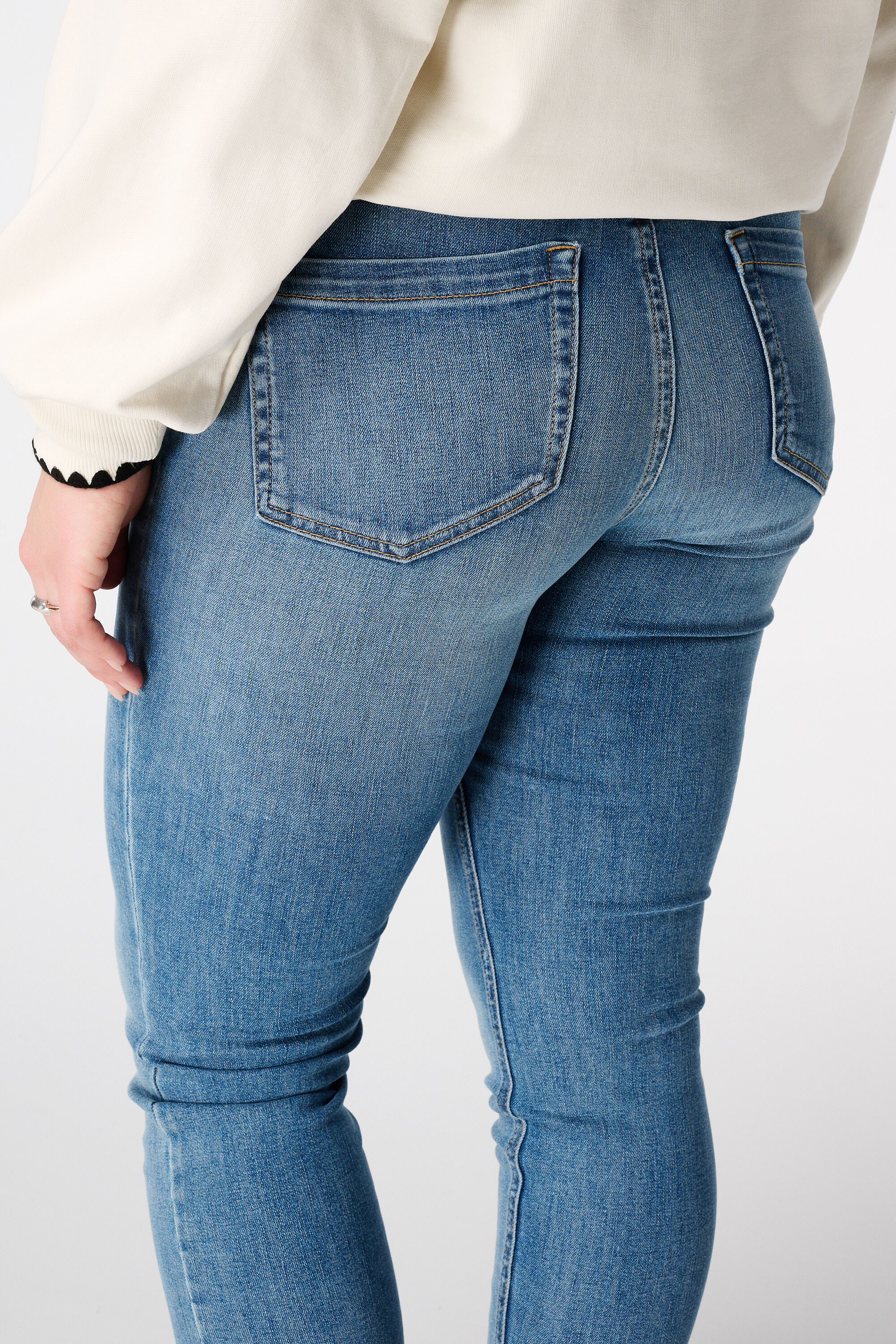 Slim leg jeans IRIS met stretch image number 4
