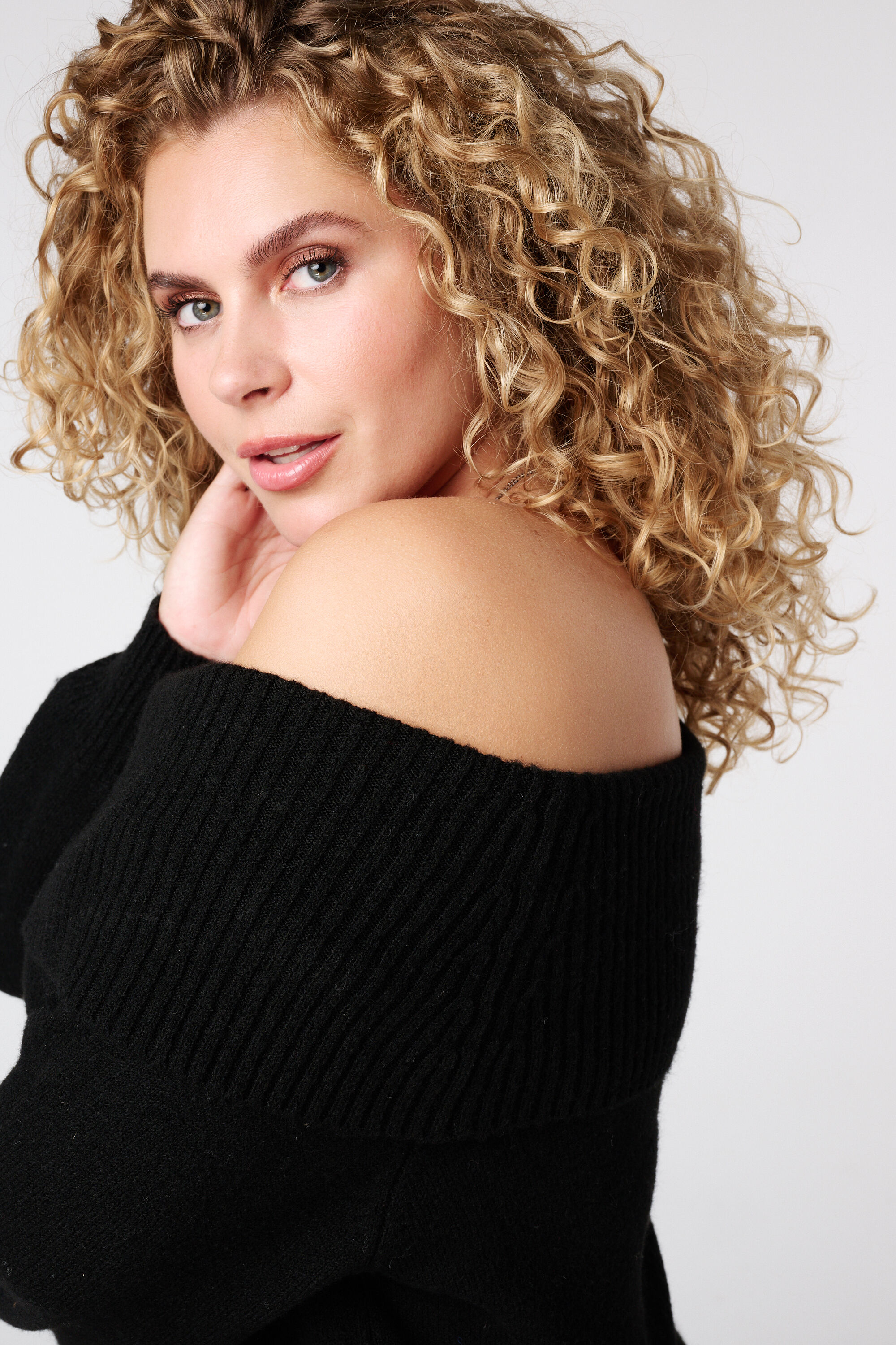 Gebreide off-shoulder jurk image number 4