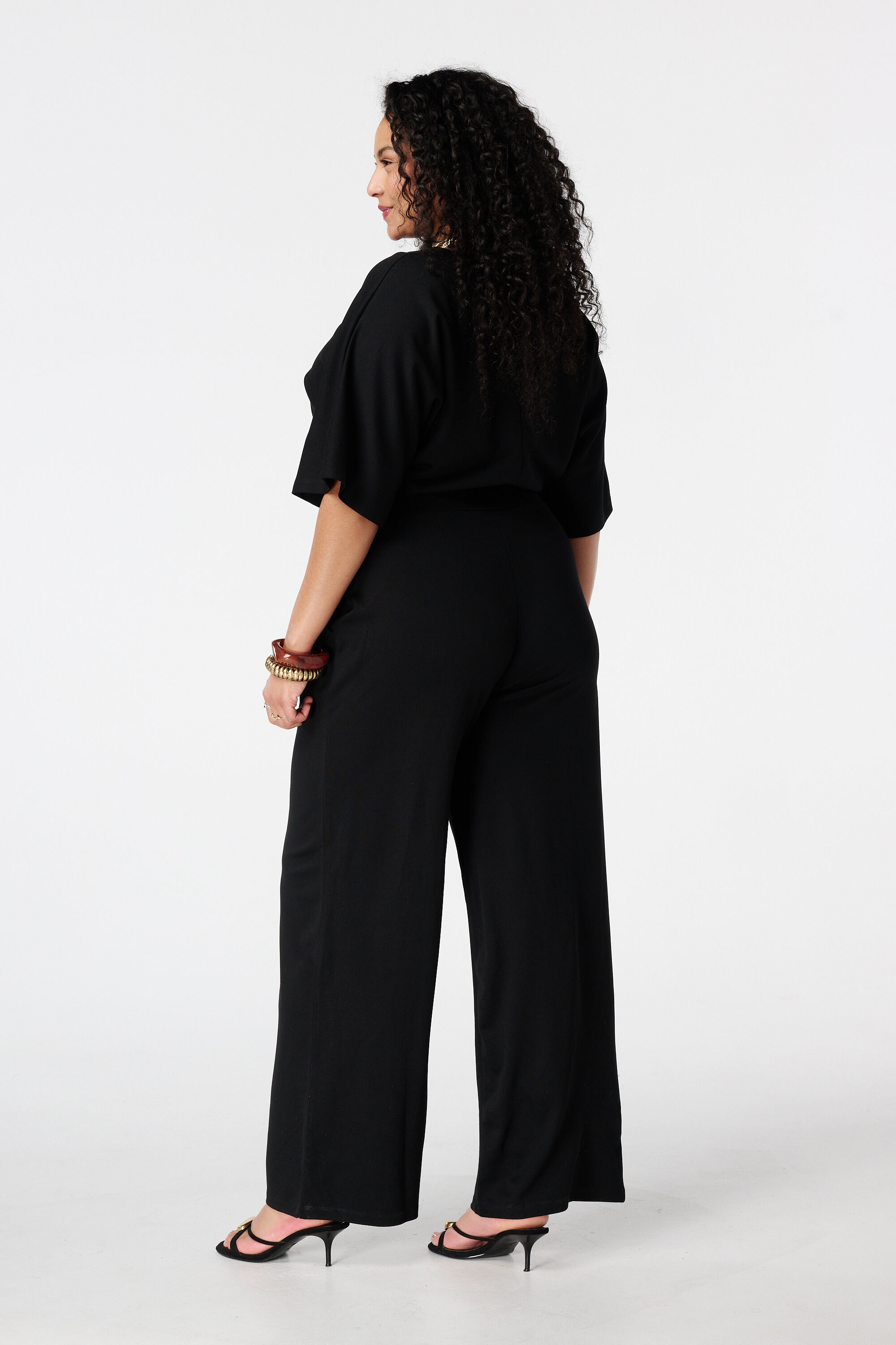 Wide leg jumpsuit met ceintuur image number 3