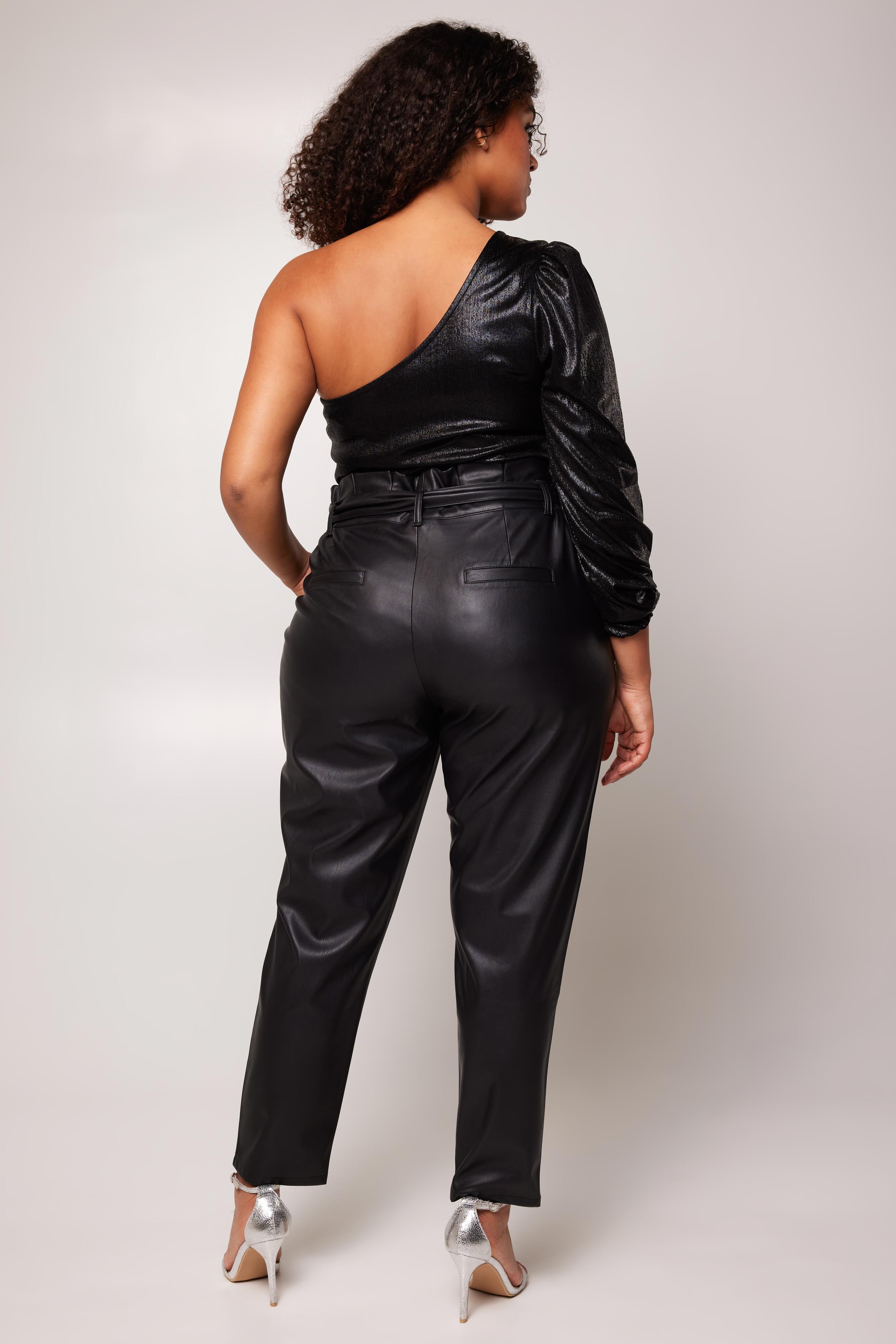 Imitatieleren broek met ceintuur image number 4