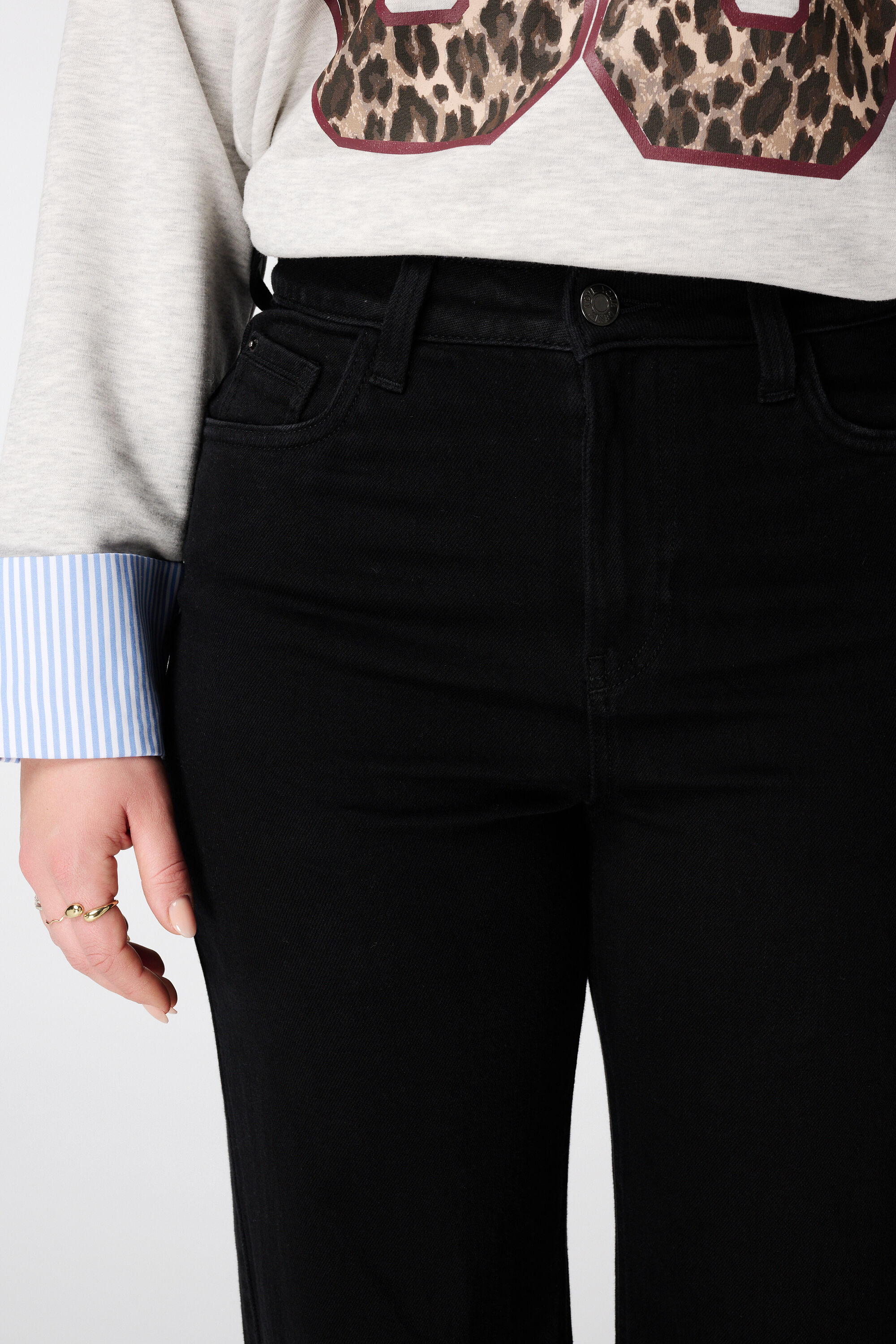 Wide leg jeans IVY image number 4