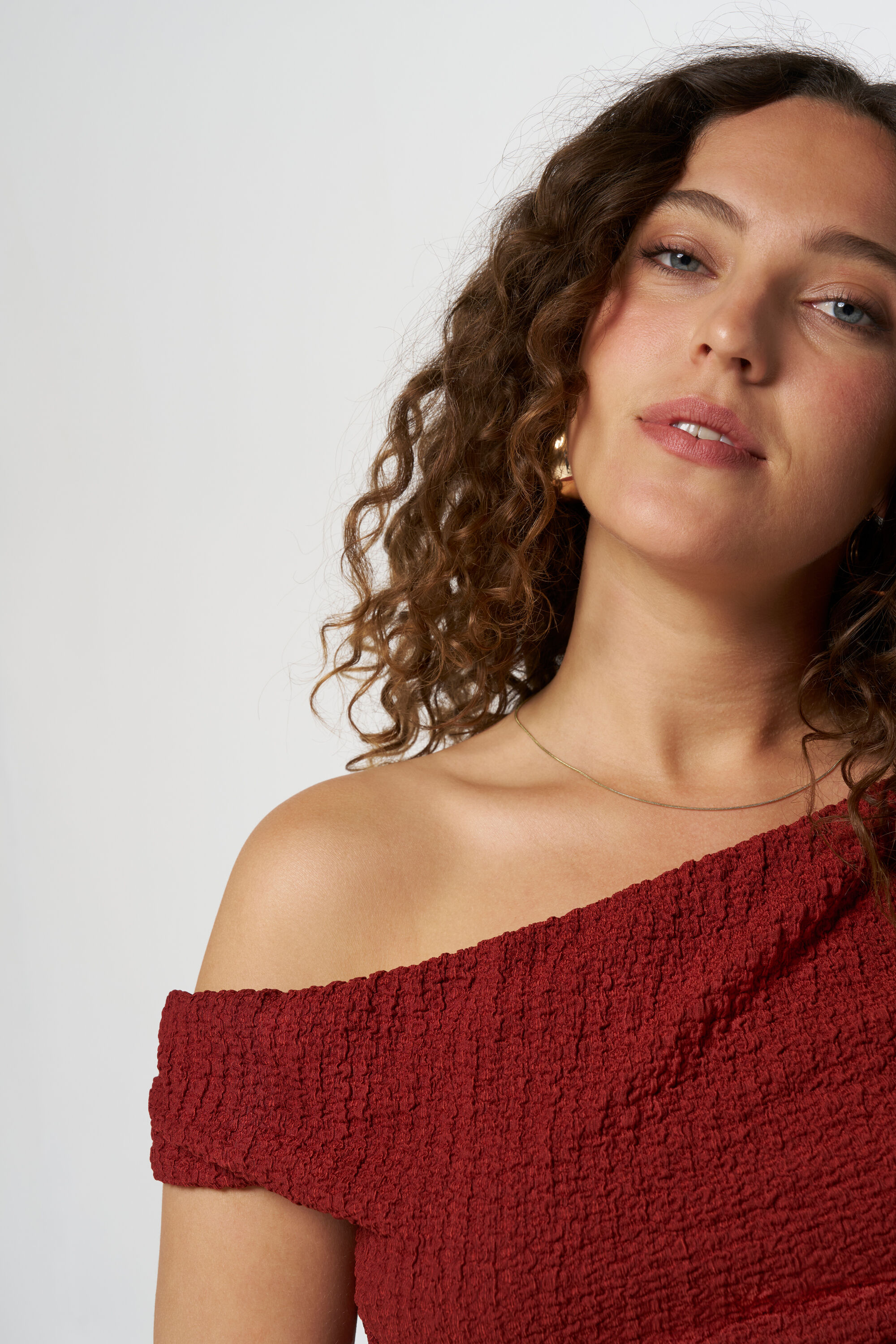 Off shoulder top image number 4