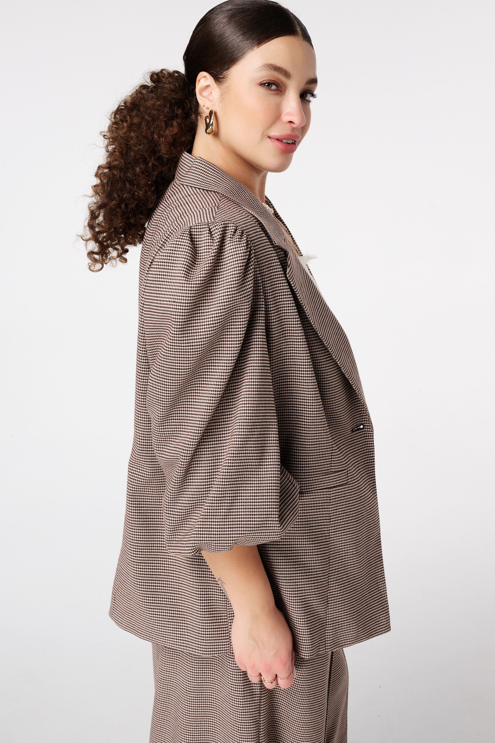 Geruite blazer met pofmouwen image number 2