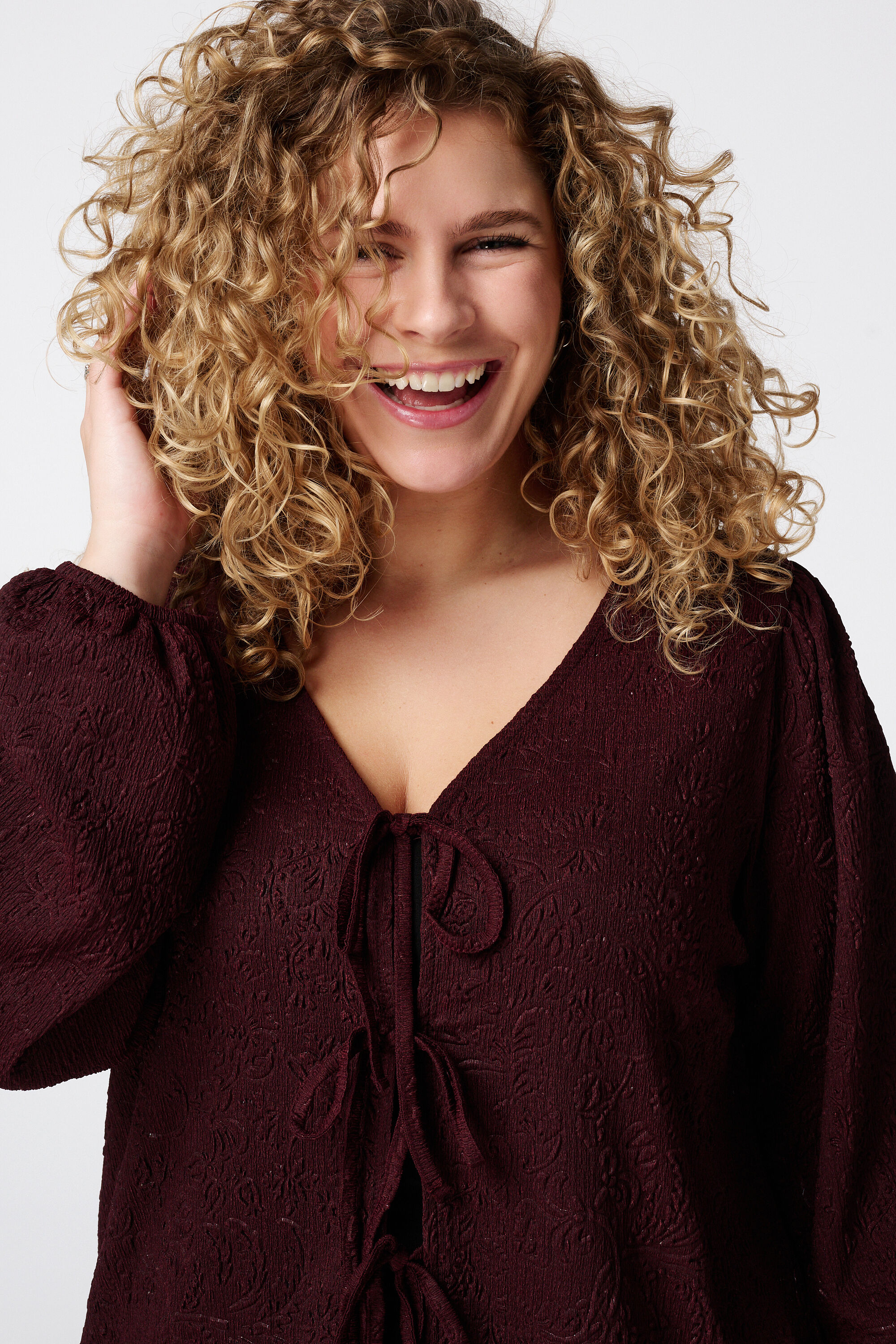 Top met strikjes image number 4