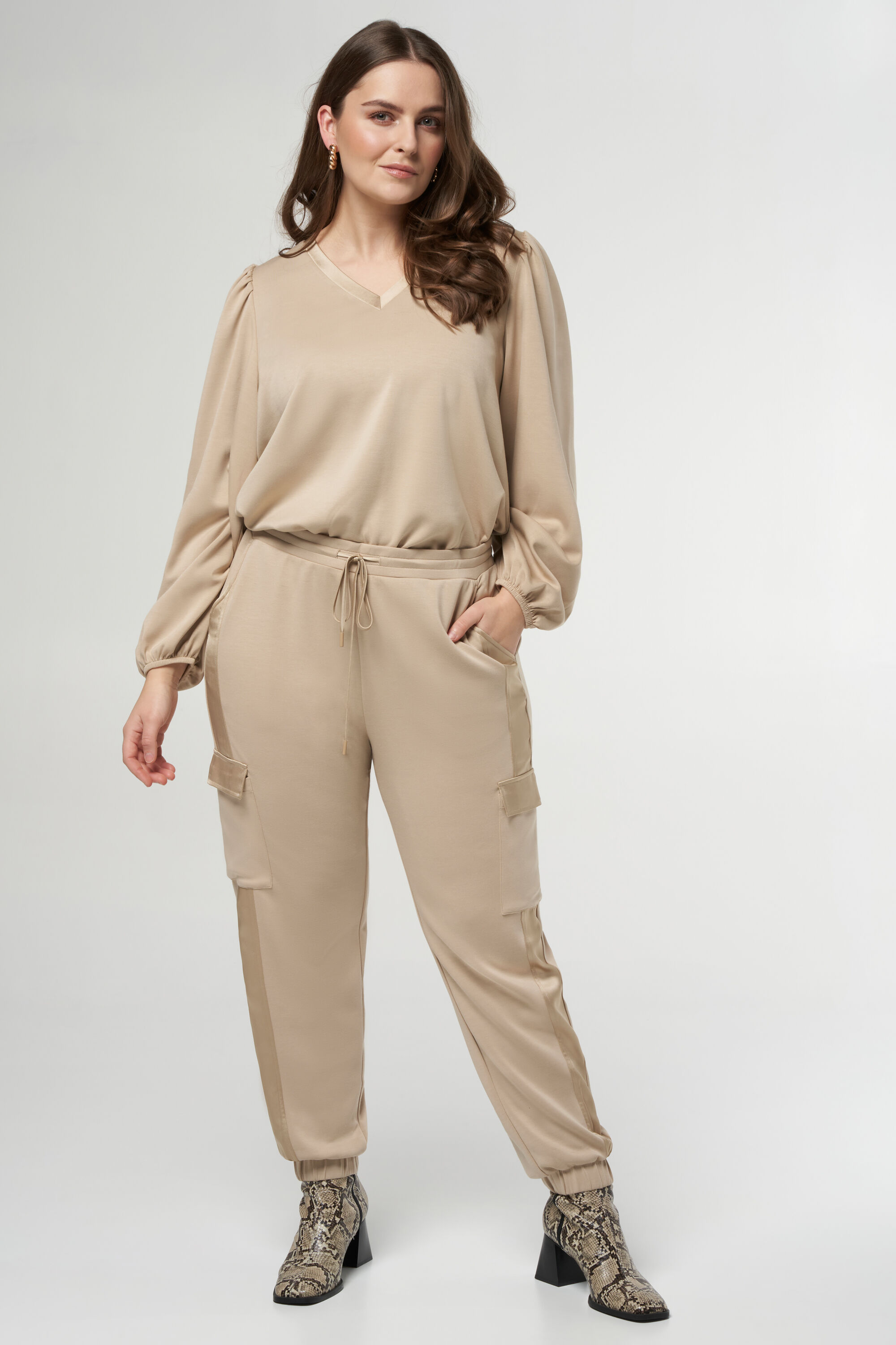 Satijnen cargo broek image number 0