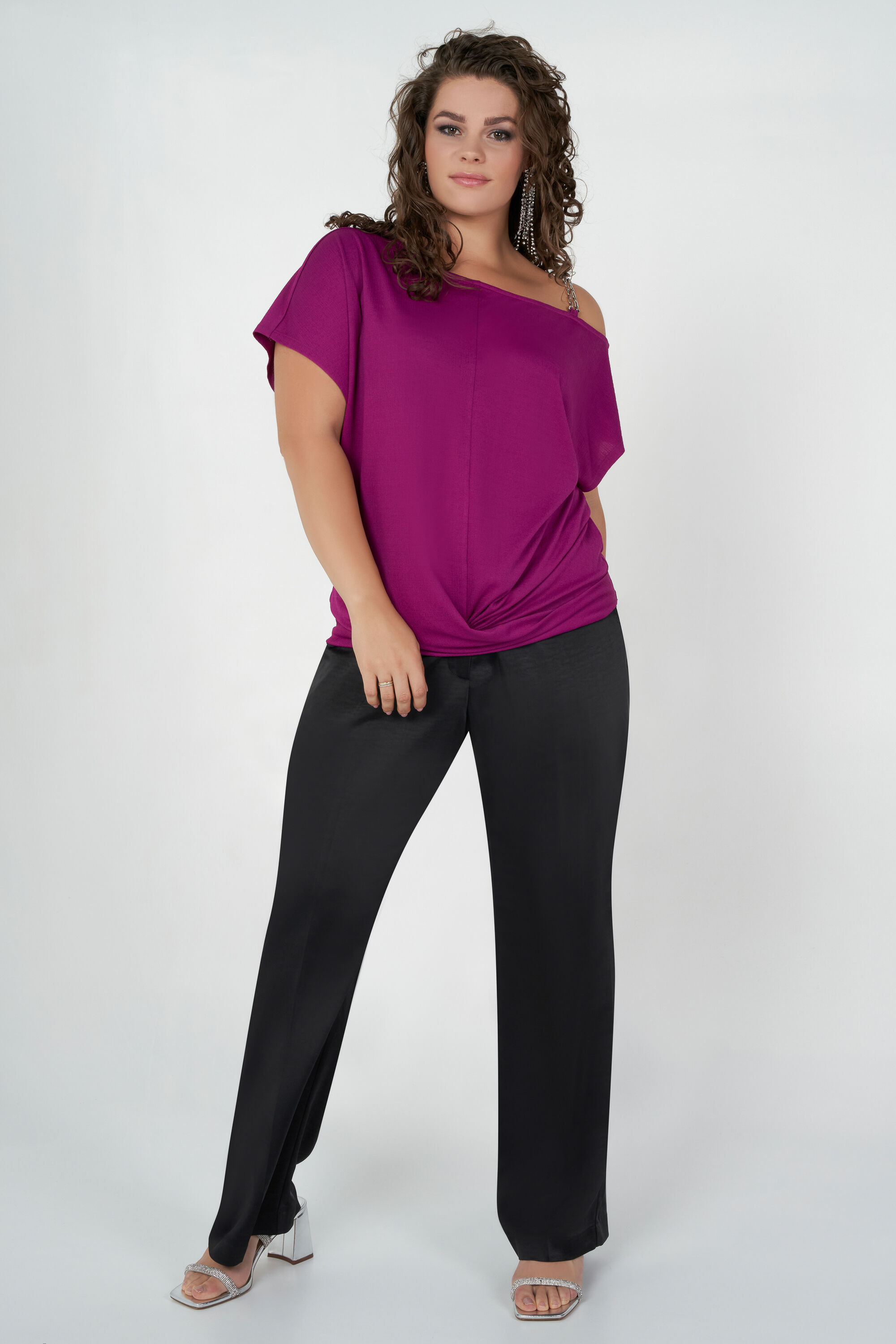 One shoulder top met details image number 5