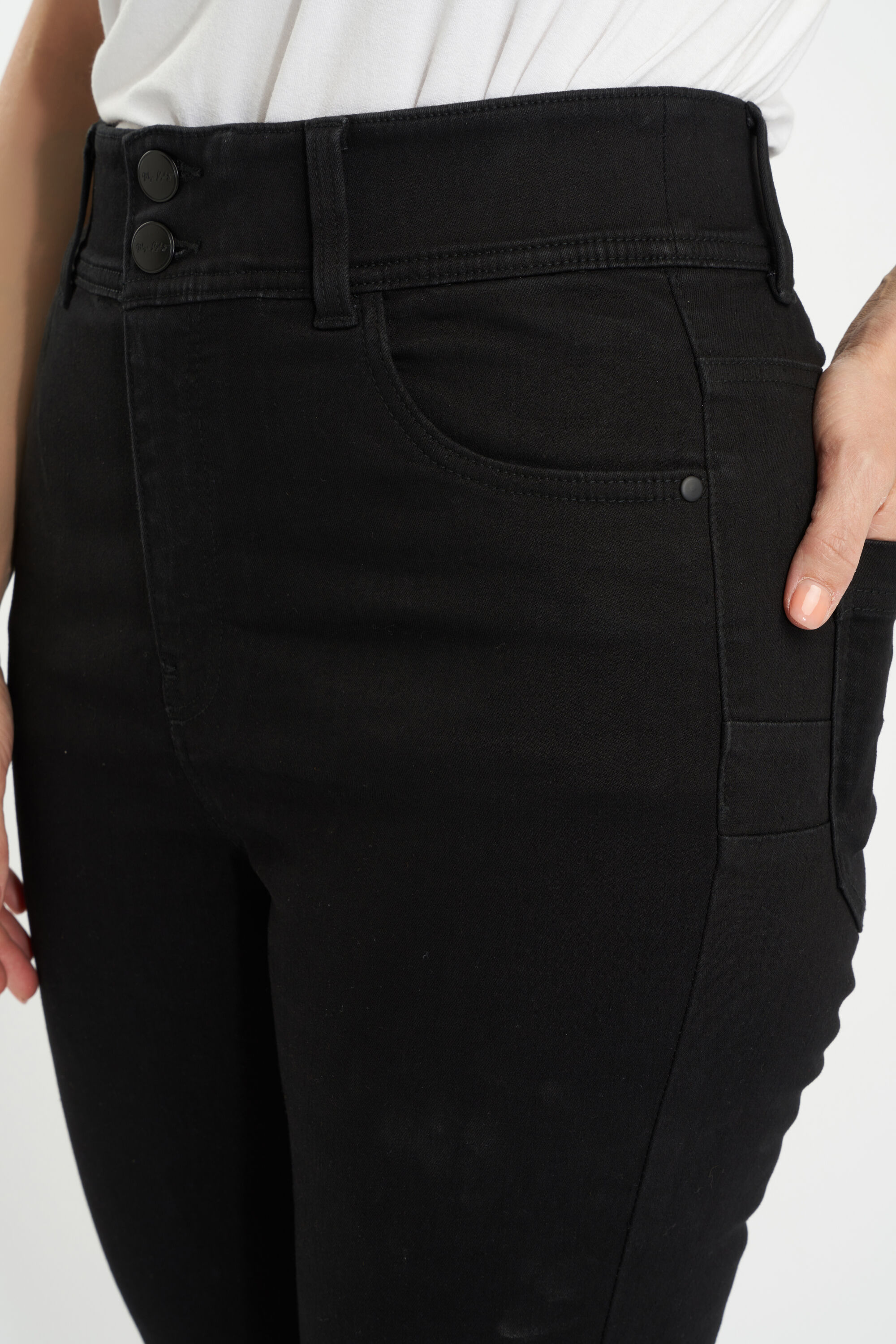 Shaping Skinny Jeans SCULPTS image number 5