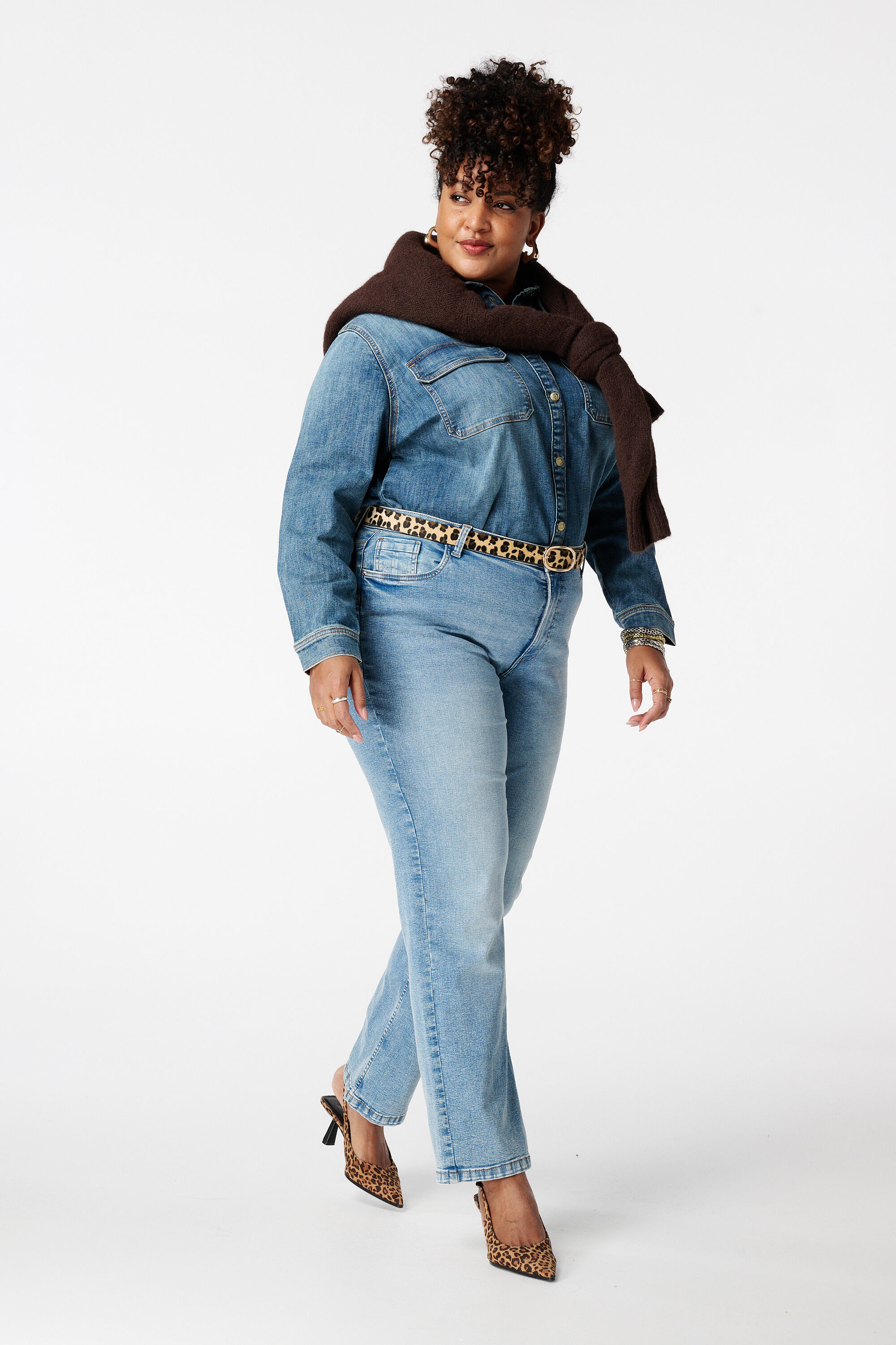 Straight leg jeans LILY image number 6