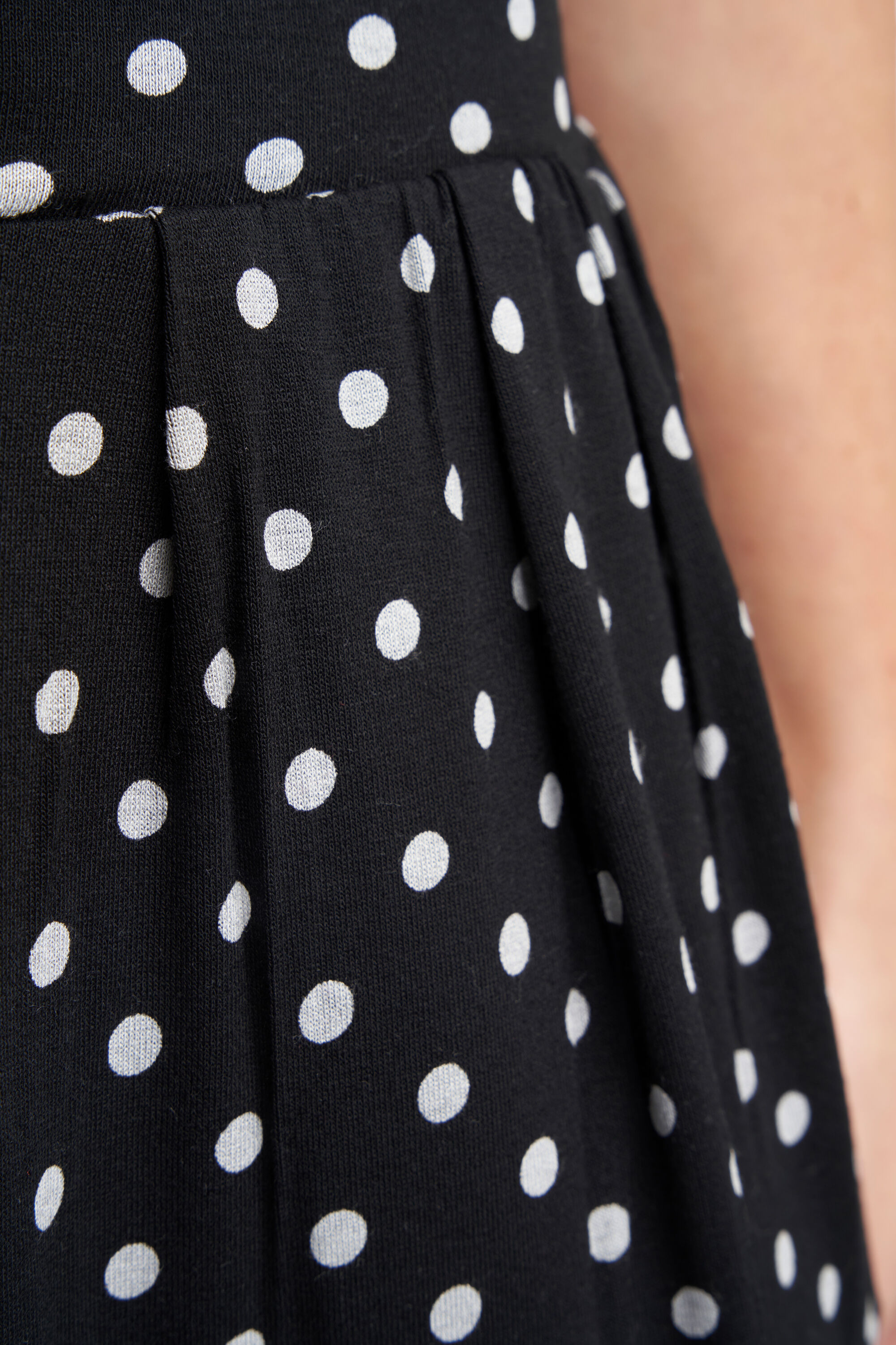 Broek met stippen image number 5