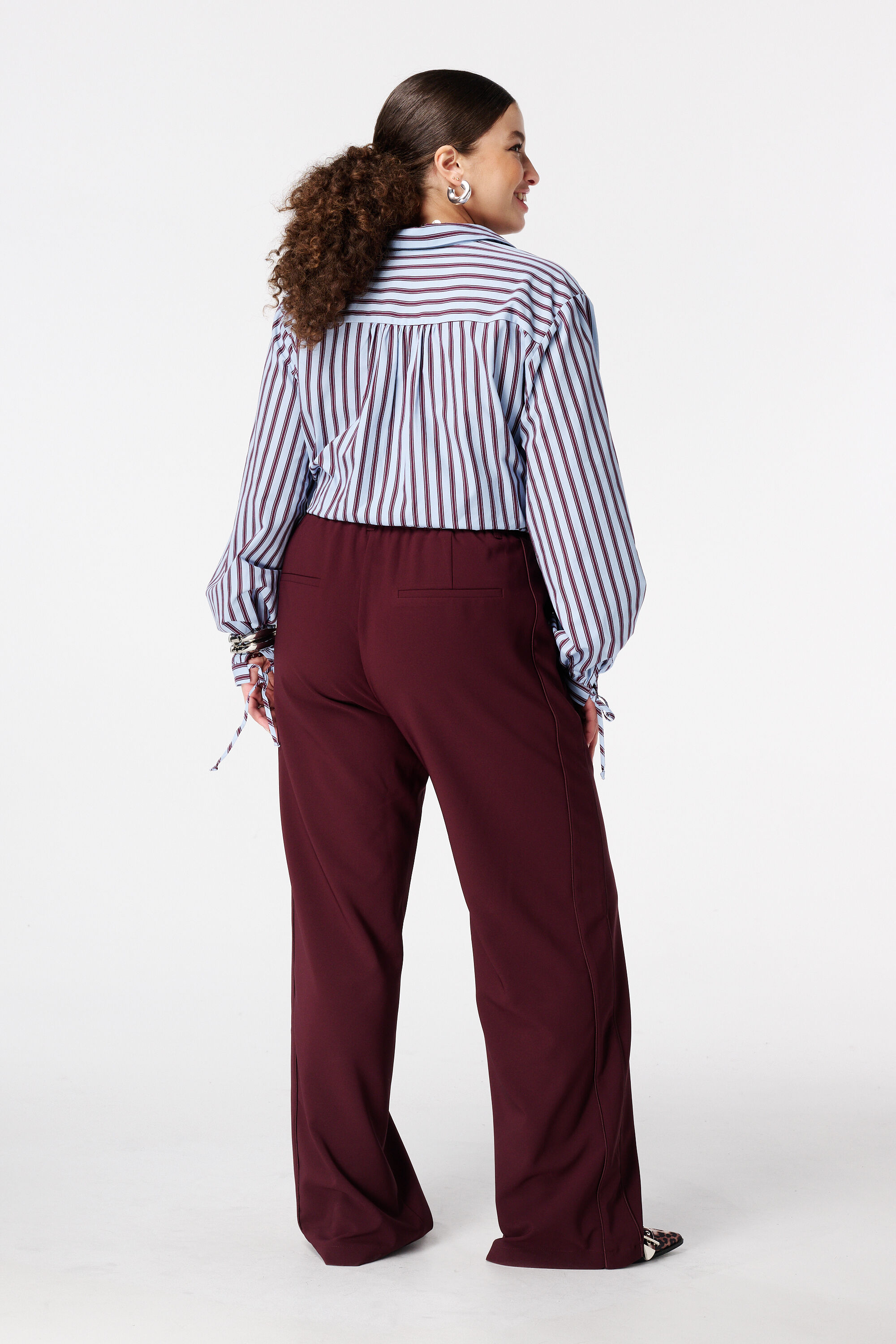 Pantalon met zijstreep image number 3