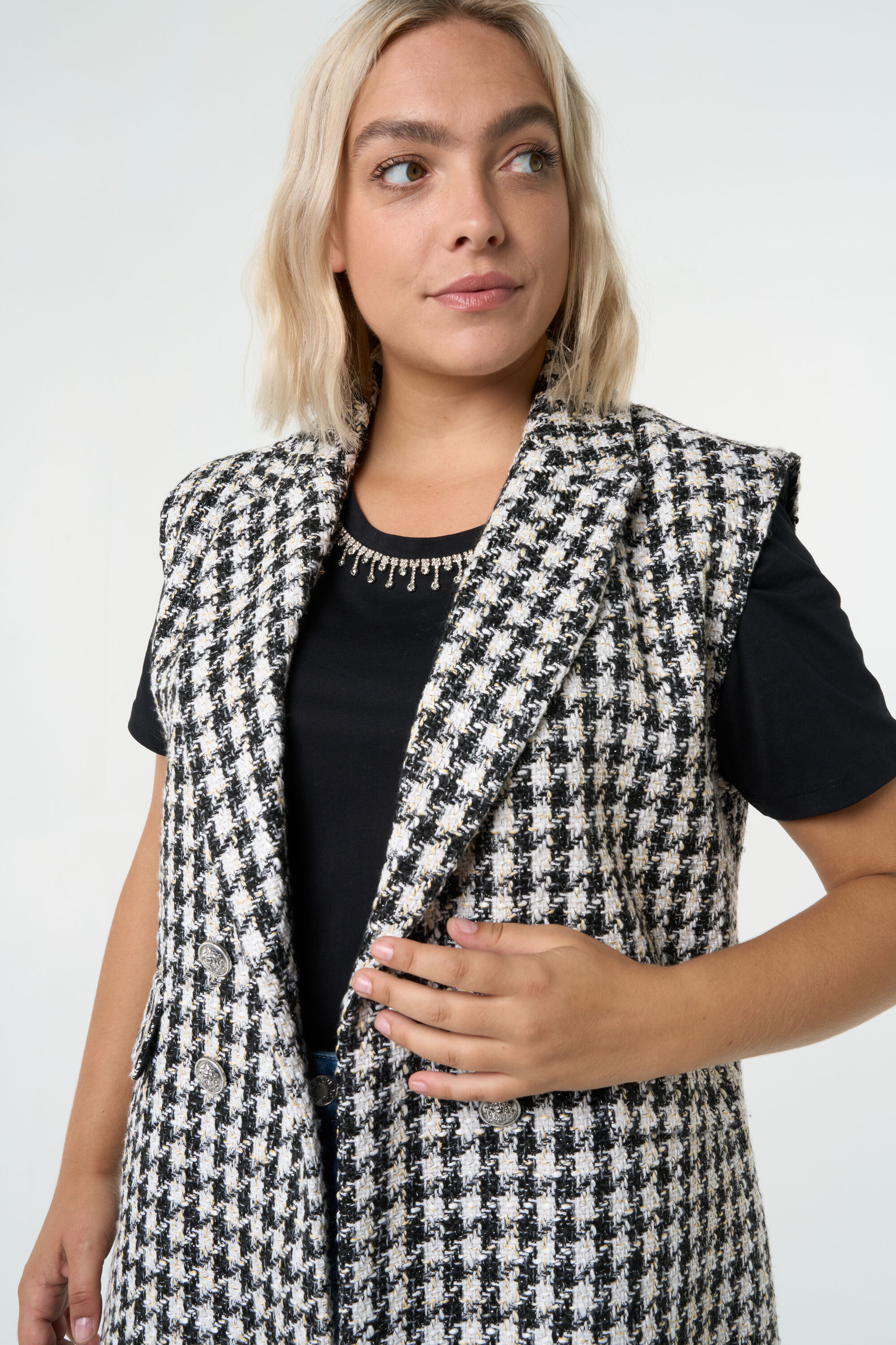 Tweed gilet image number 6