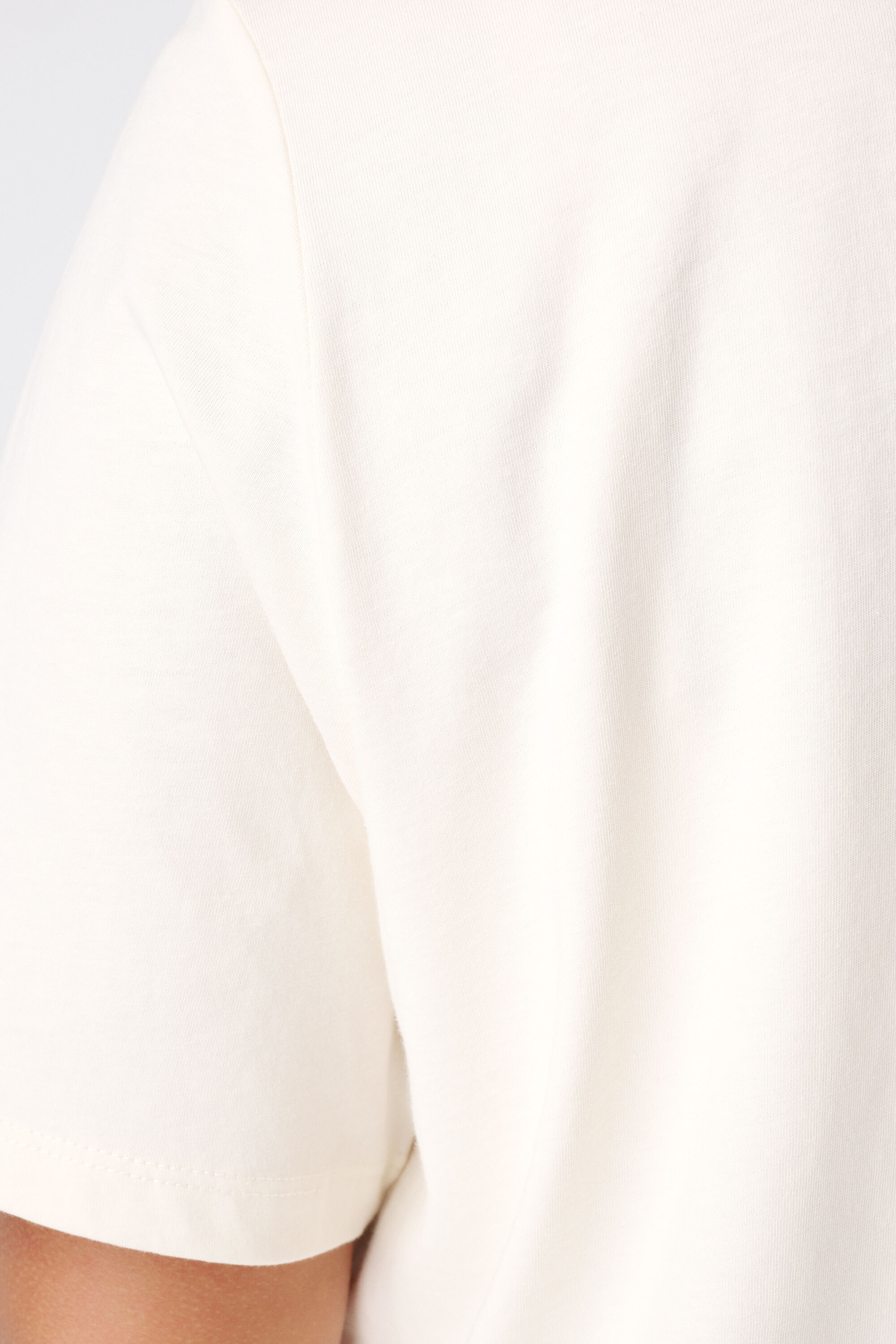 Basic T-shirt image number 6