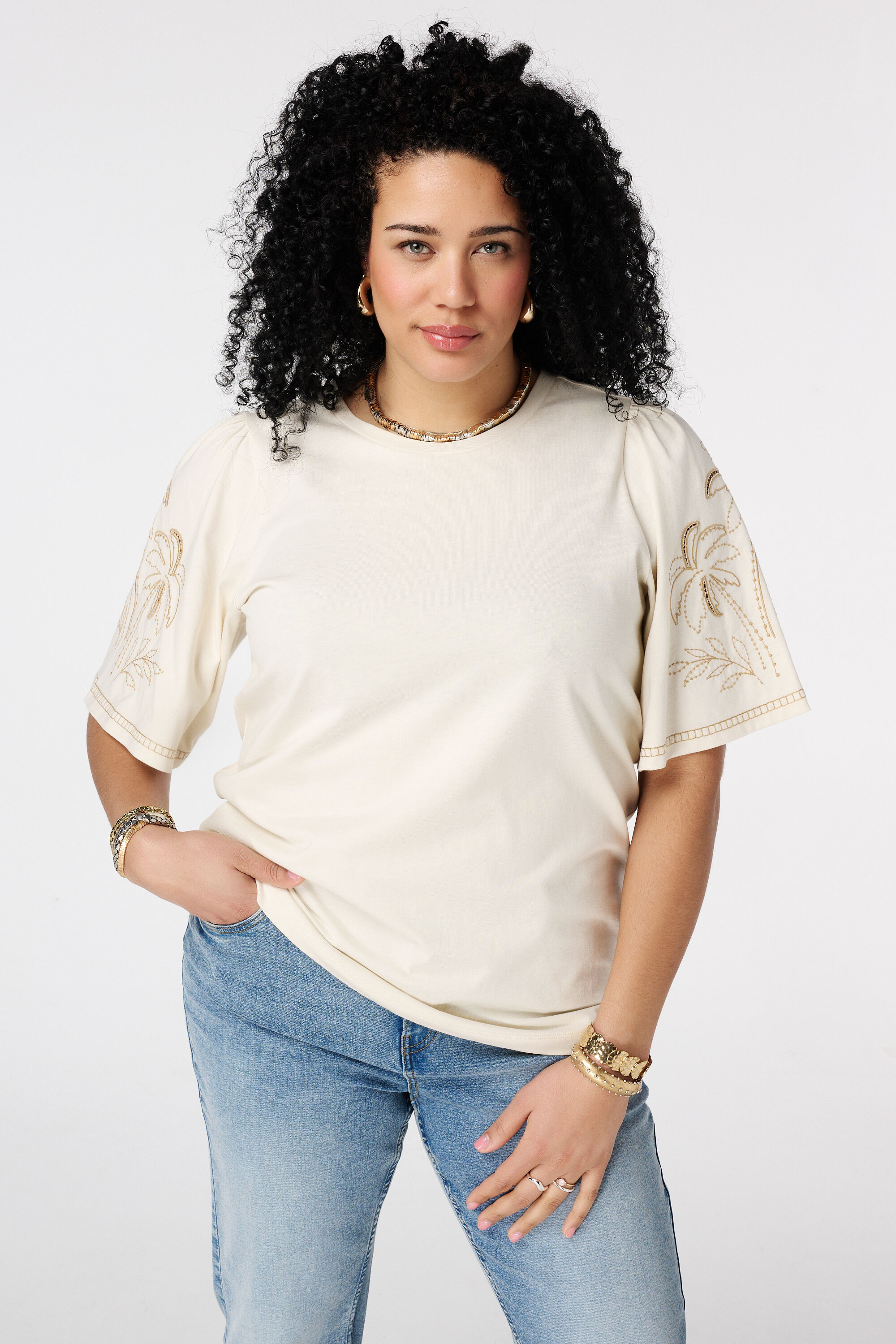 T-shirt met broderie