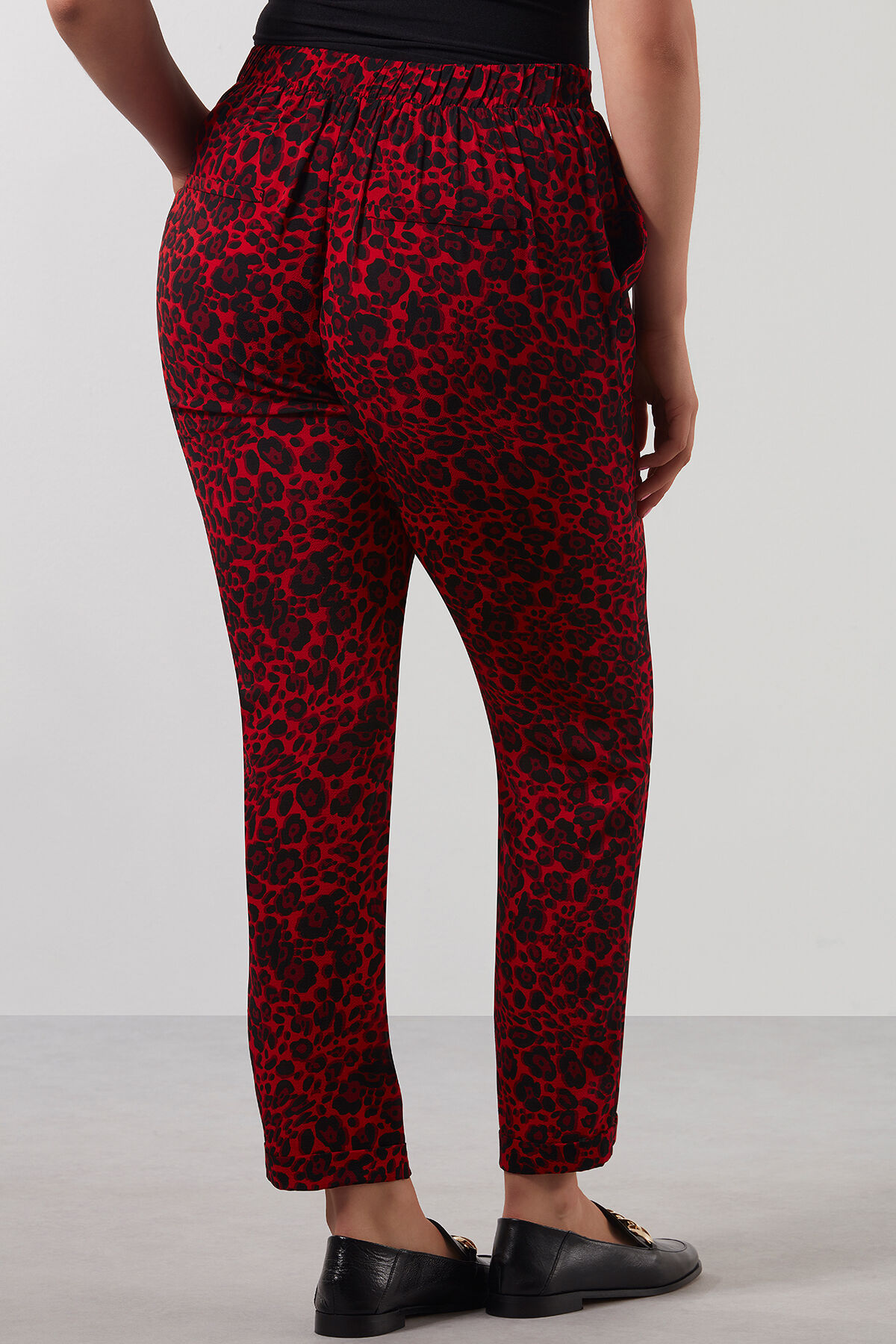 Broek met luipaardprint image number 3