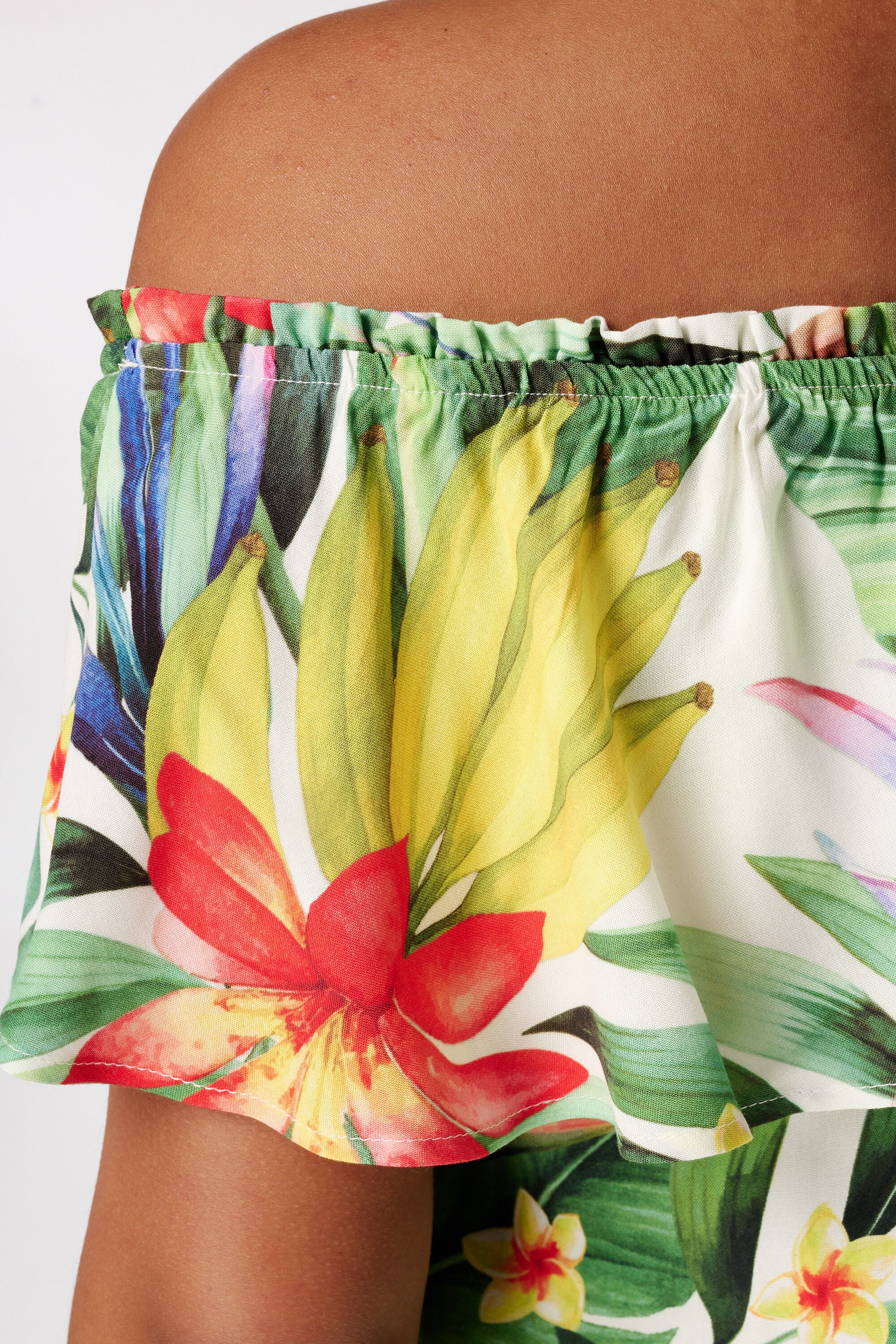 Off-shoulder blouse image number 6