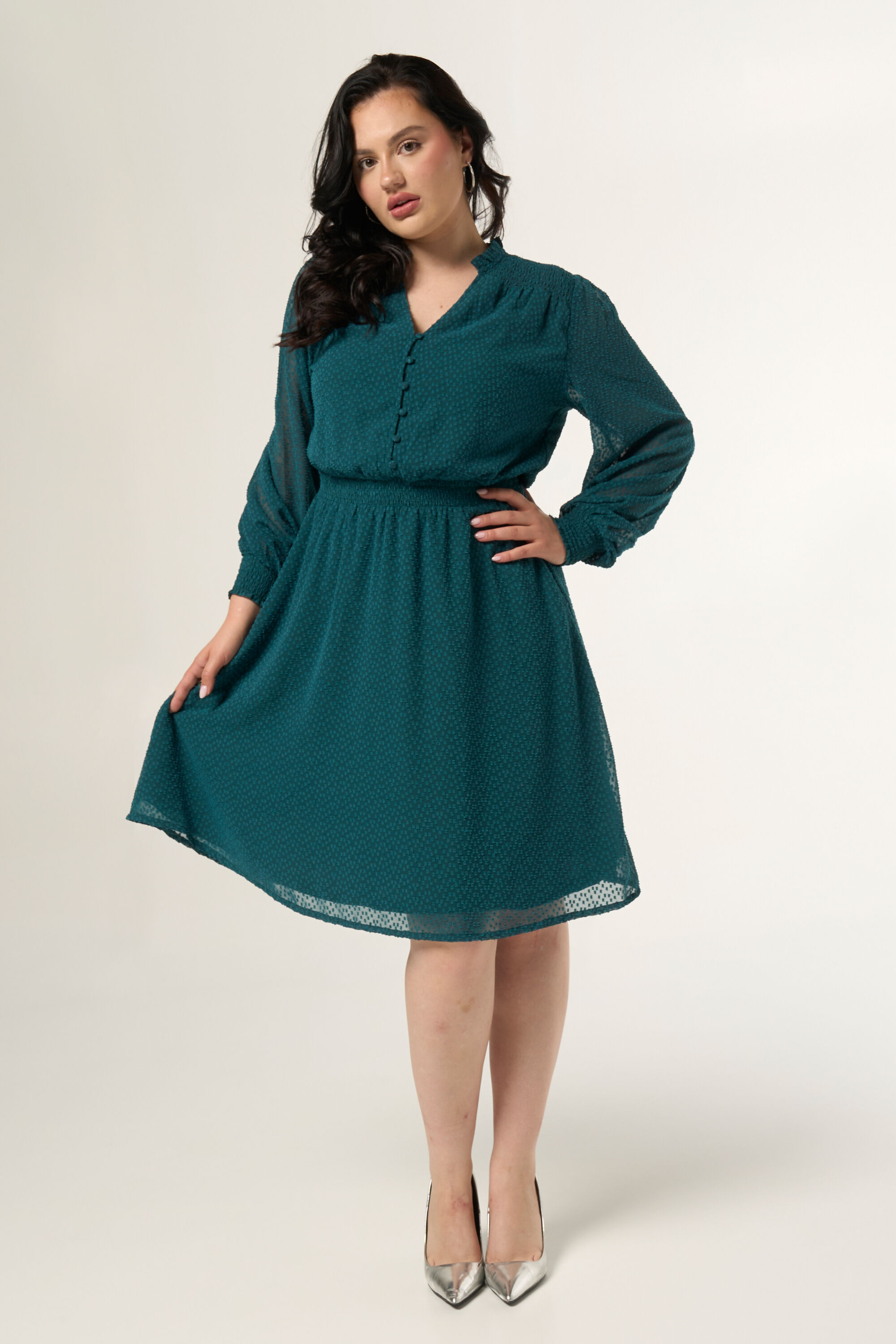 Jurk met knoopjes image number 5