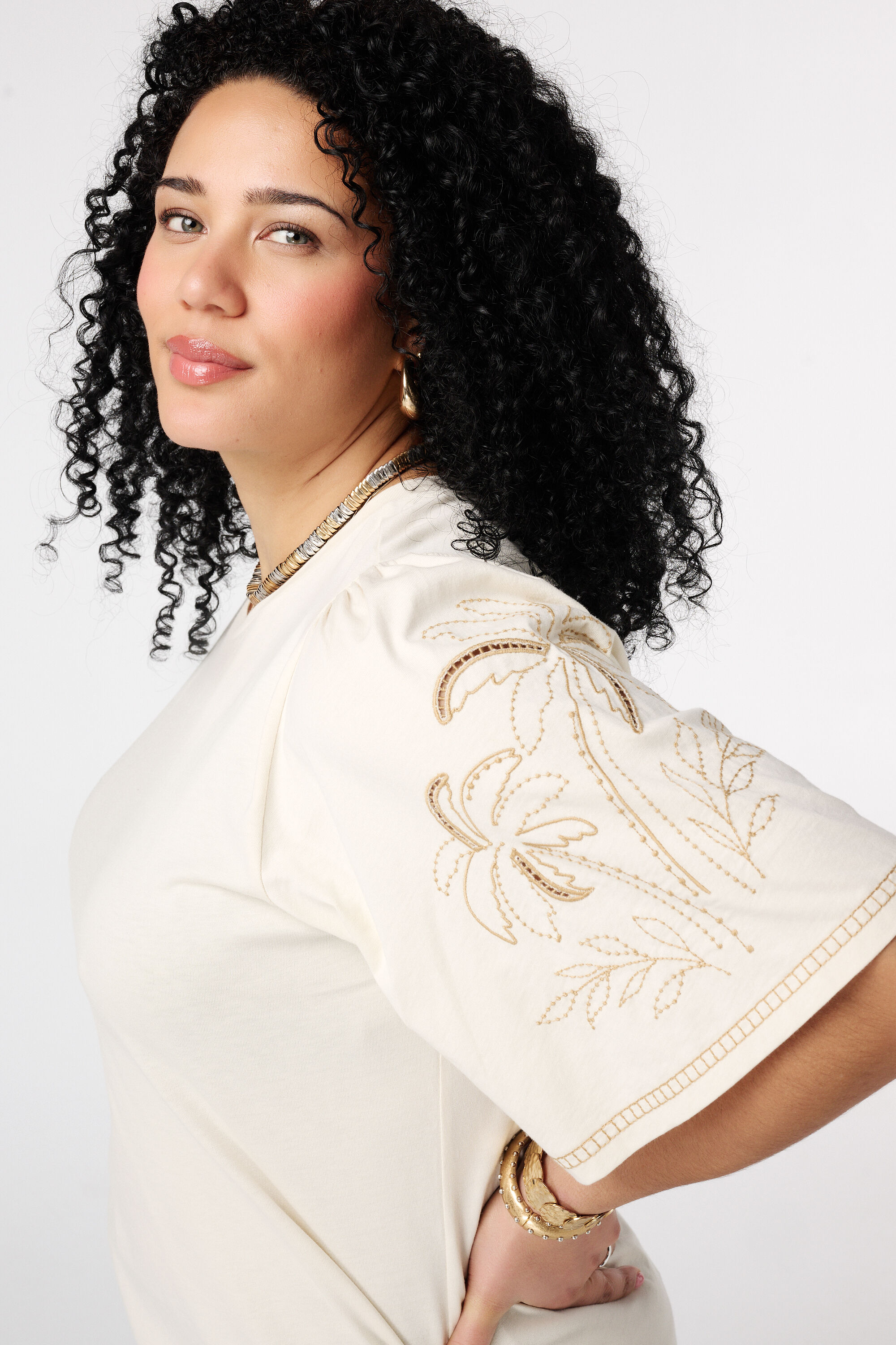 T-shirt met broderie image number 4