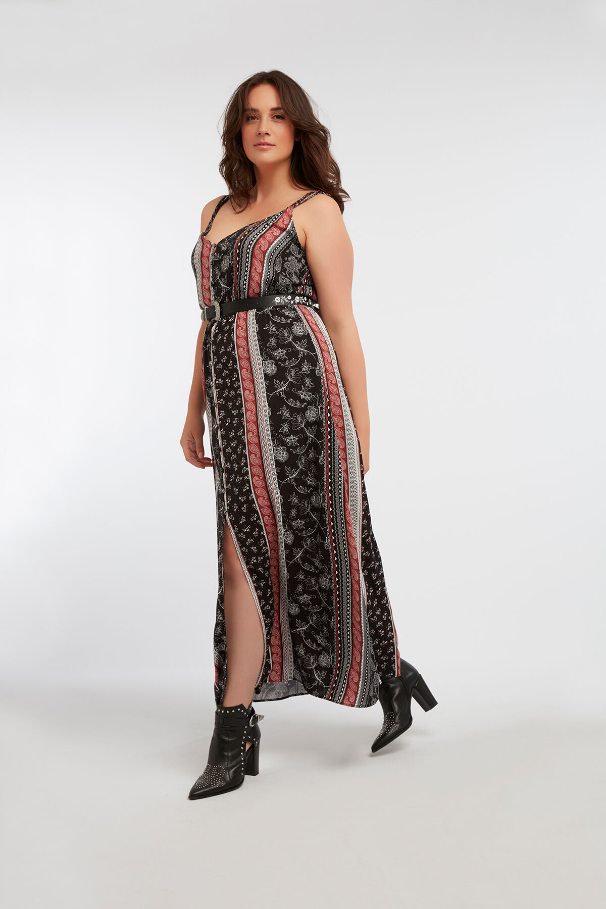 Lange doorknoop jurk image number 5