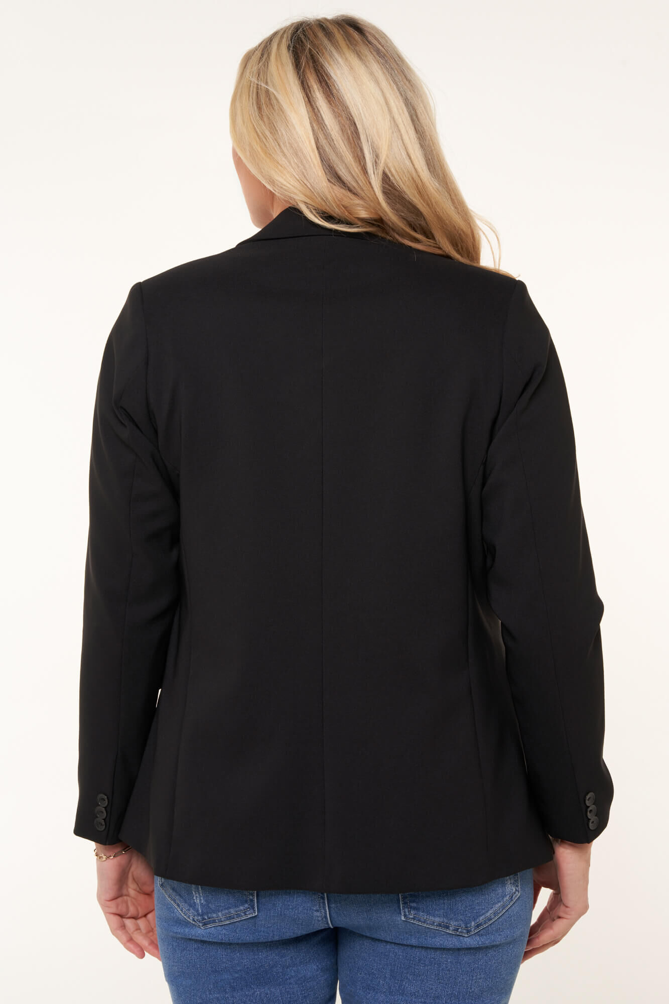 Blazer image number 4