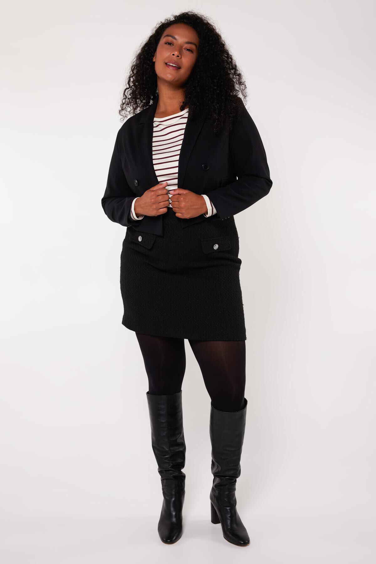 Cropped blazer image number 5