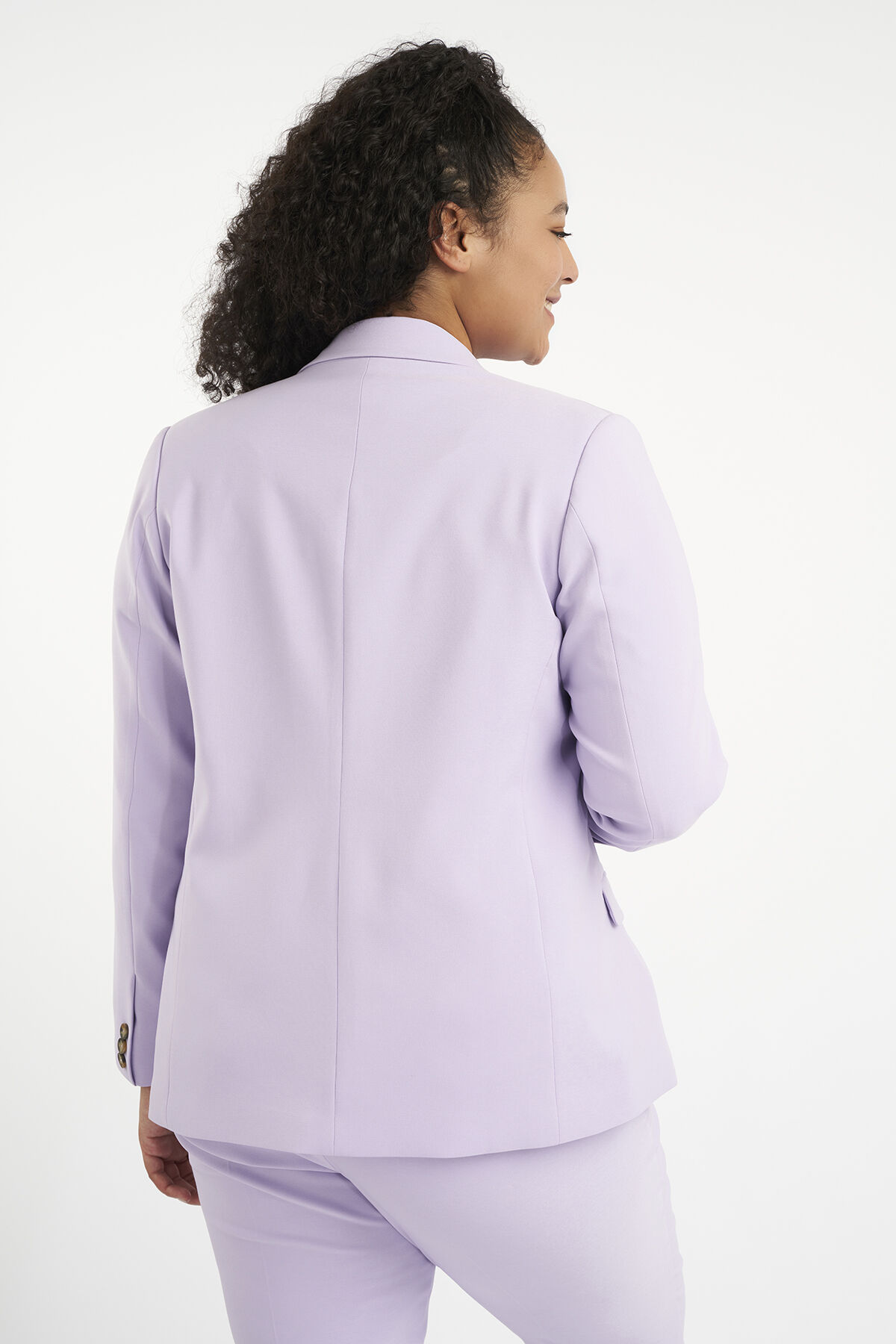 Blazer image number 4