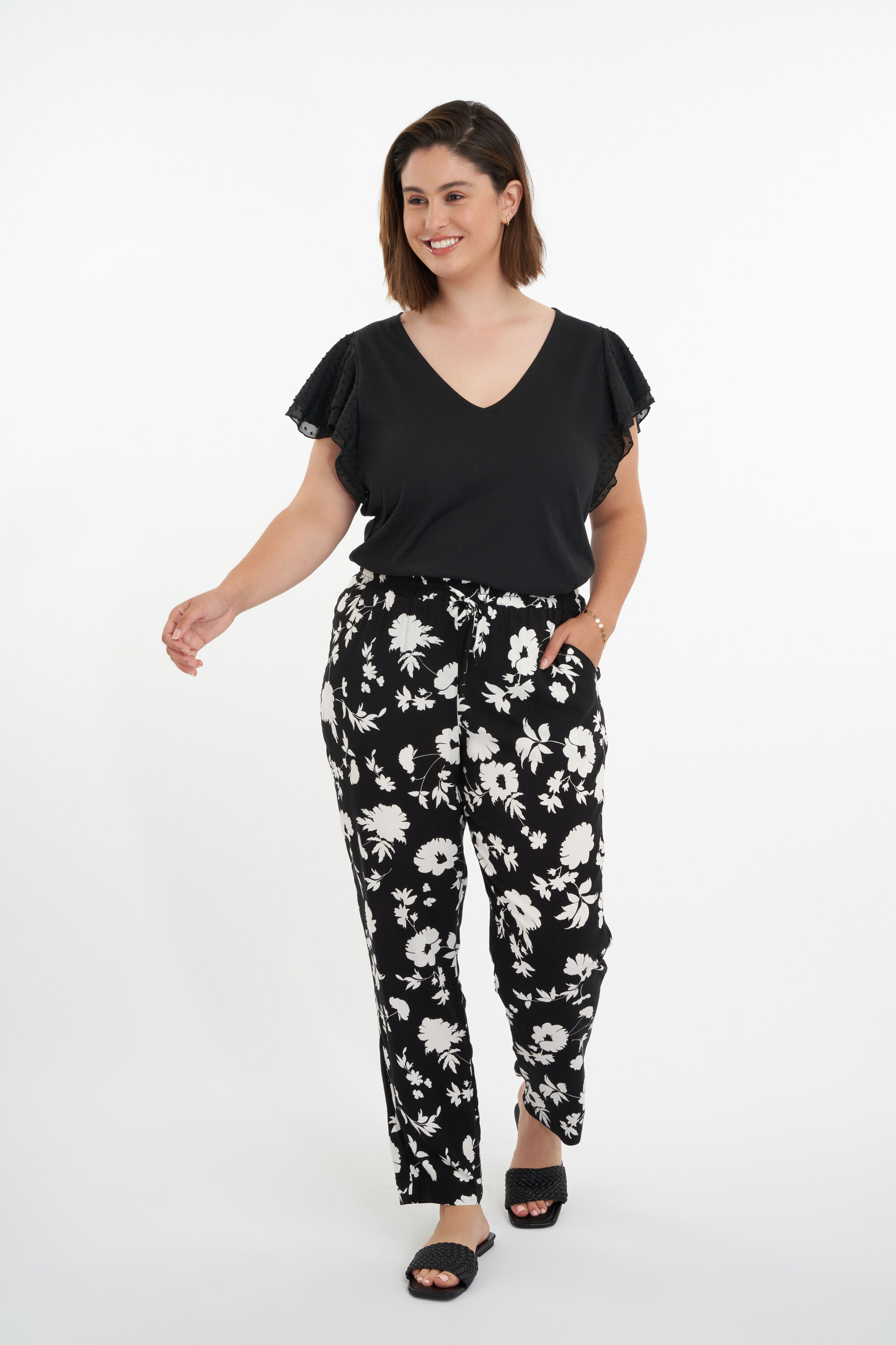 Losvallende broek image number 6