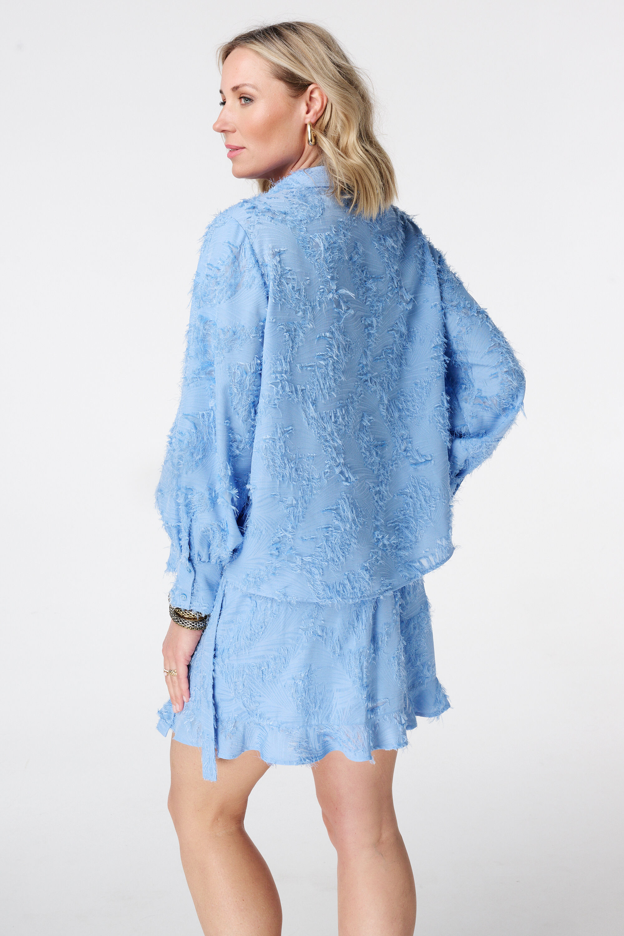 Fluffy blouse image number 3