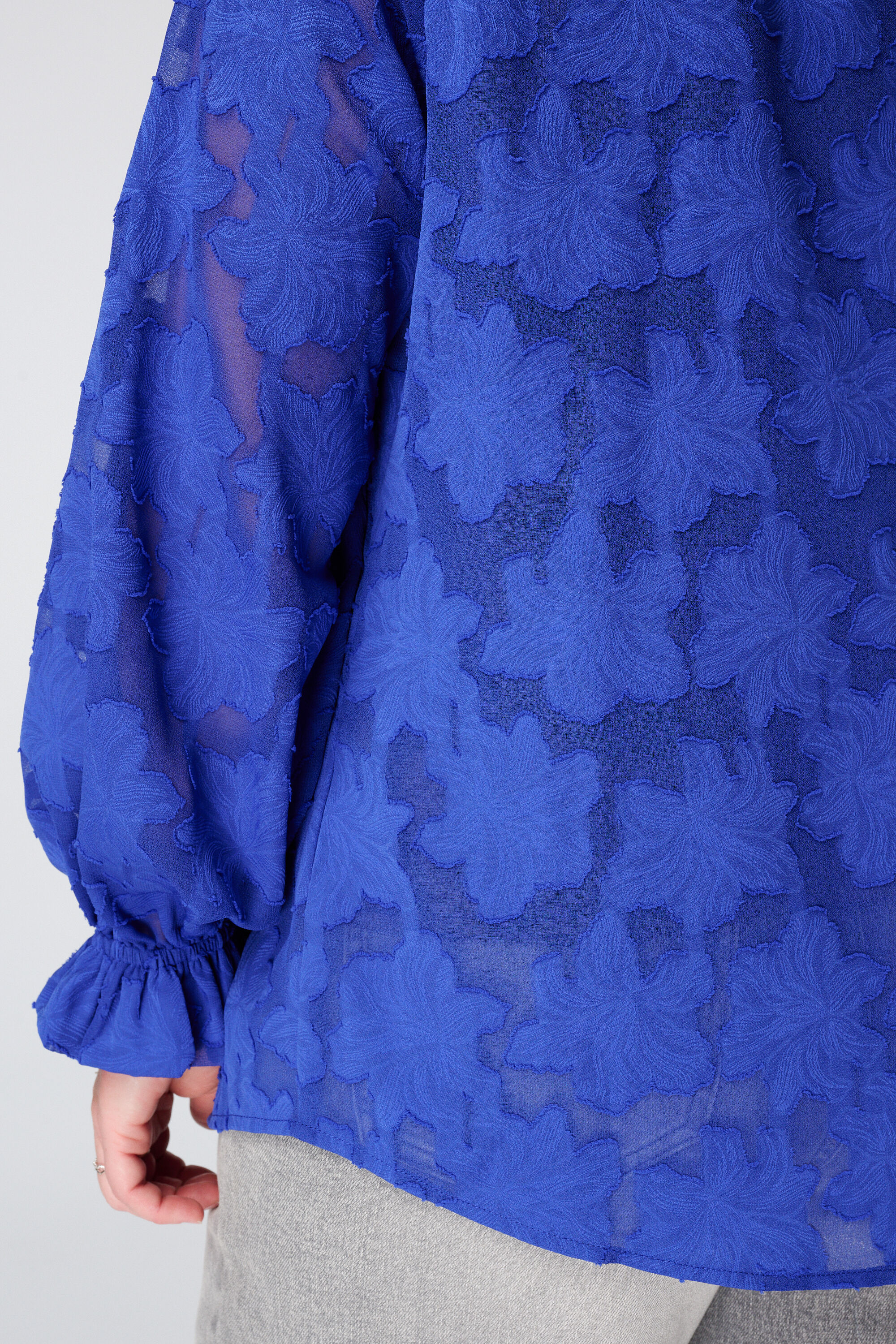 Sheer blouse met bloemen structuur image number 6