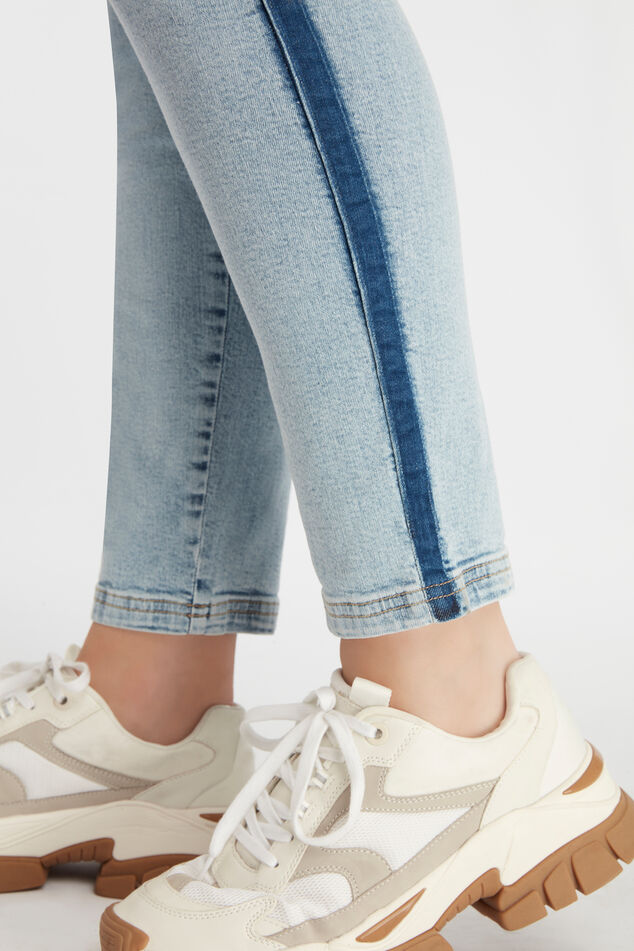 Jeans met streep image number 3