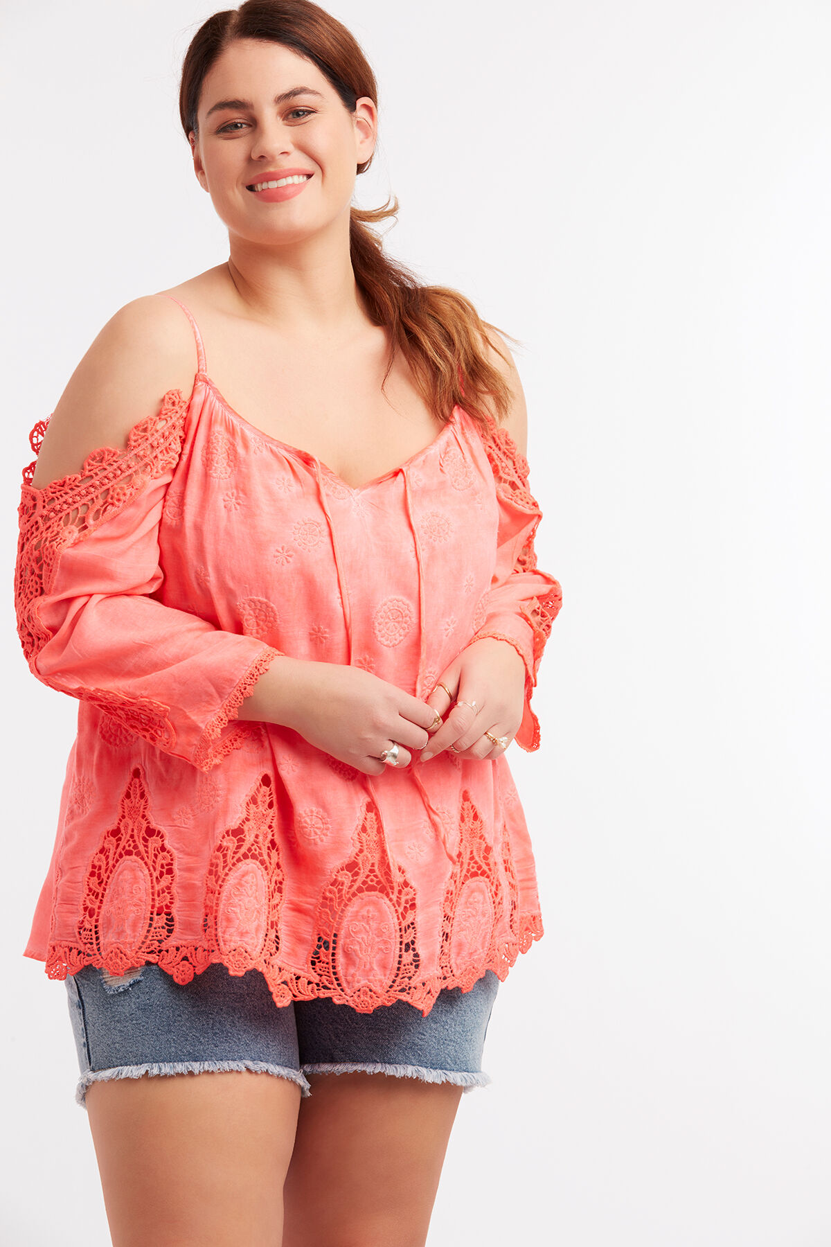 Blouse met open schouders image number 4