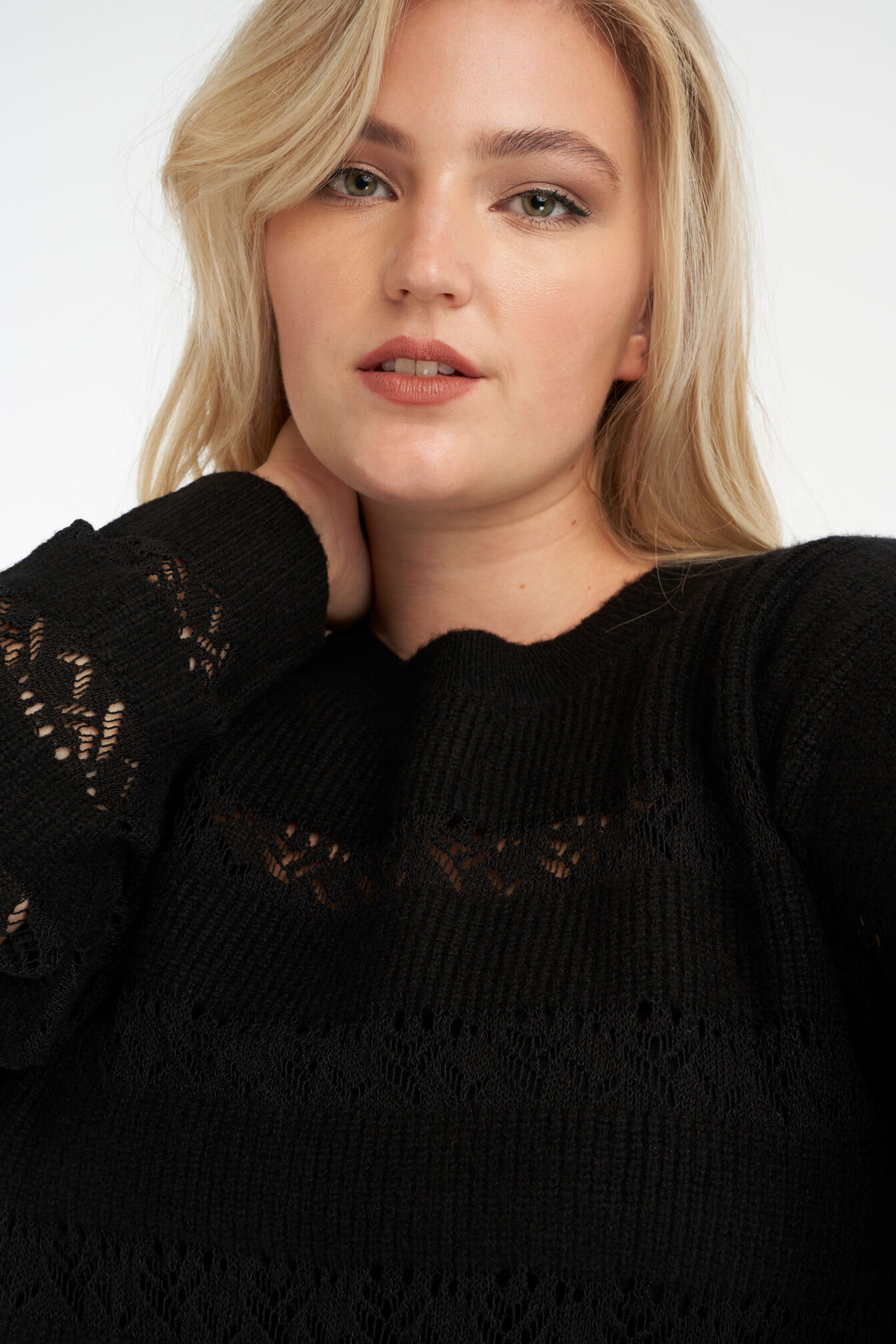 Trui met opengewerkte mouwen image number 4