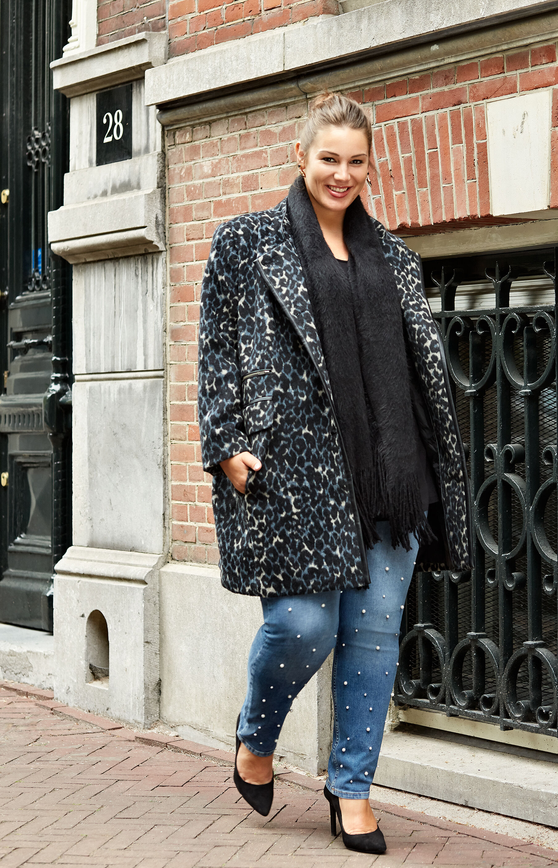 Jas van wolmix image number 4