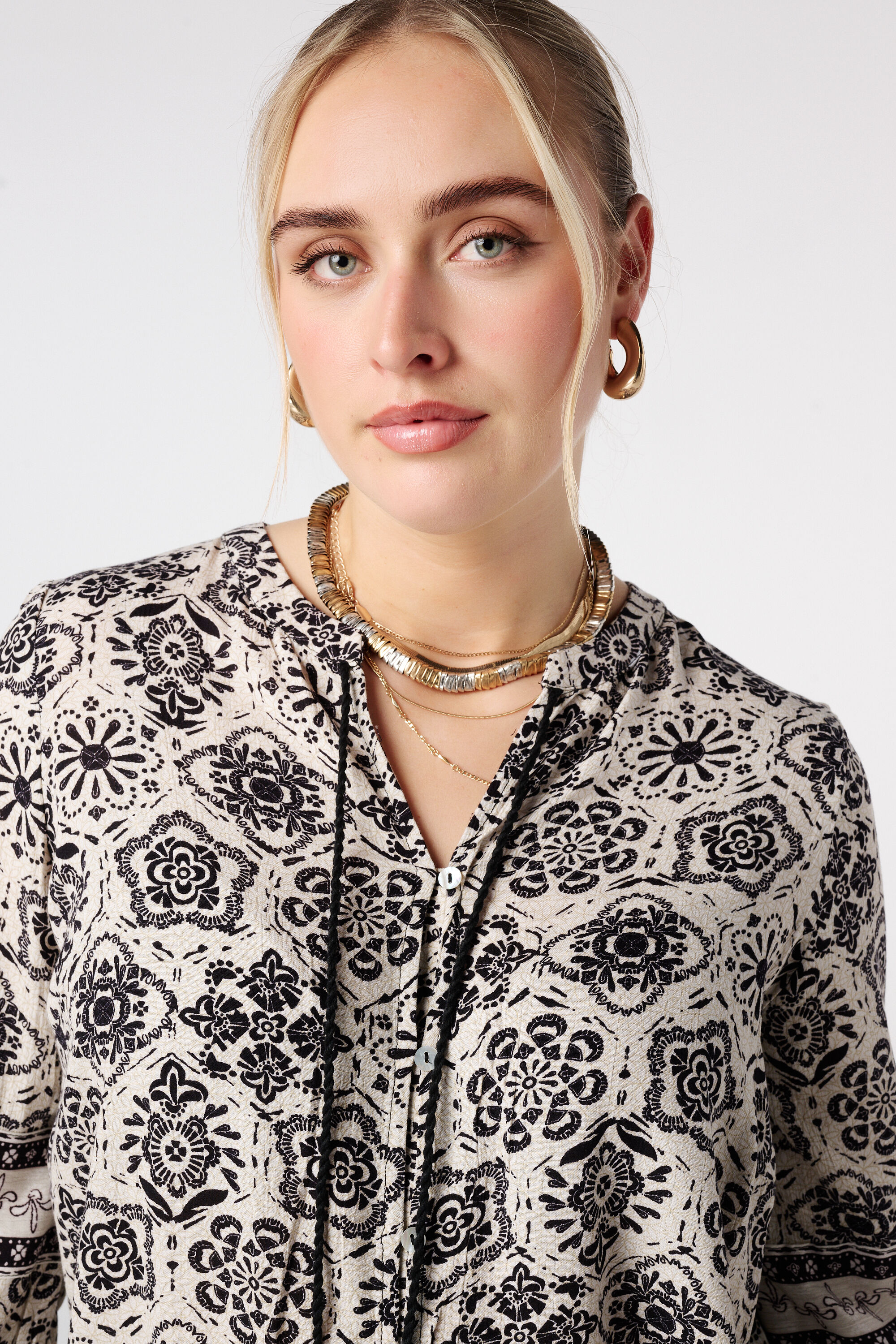 Blouse met knoopsluiting image number 4