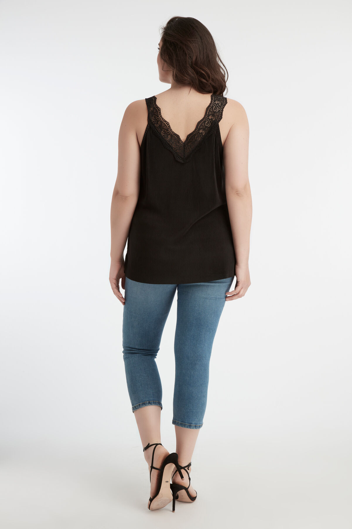 Effen pliss&eacute; top met kant image number 5