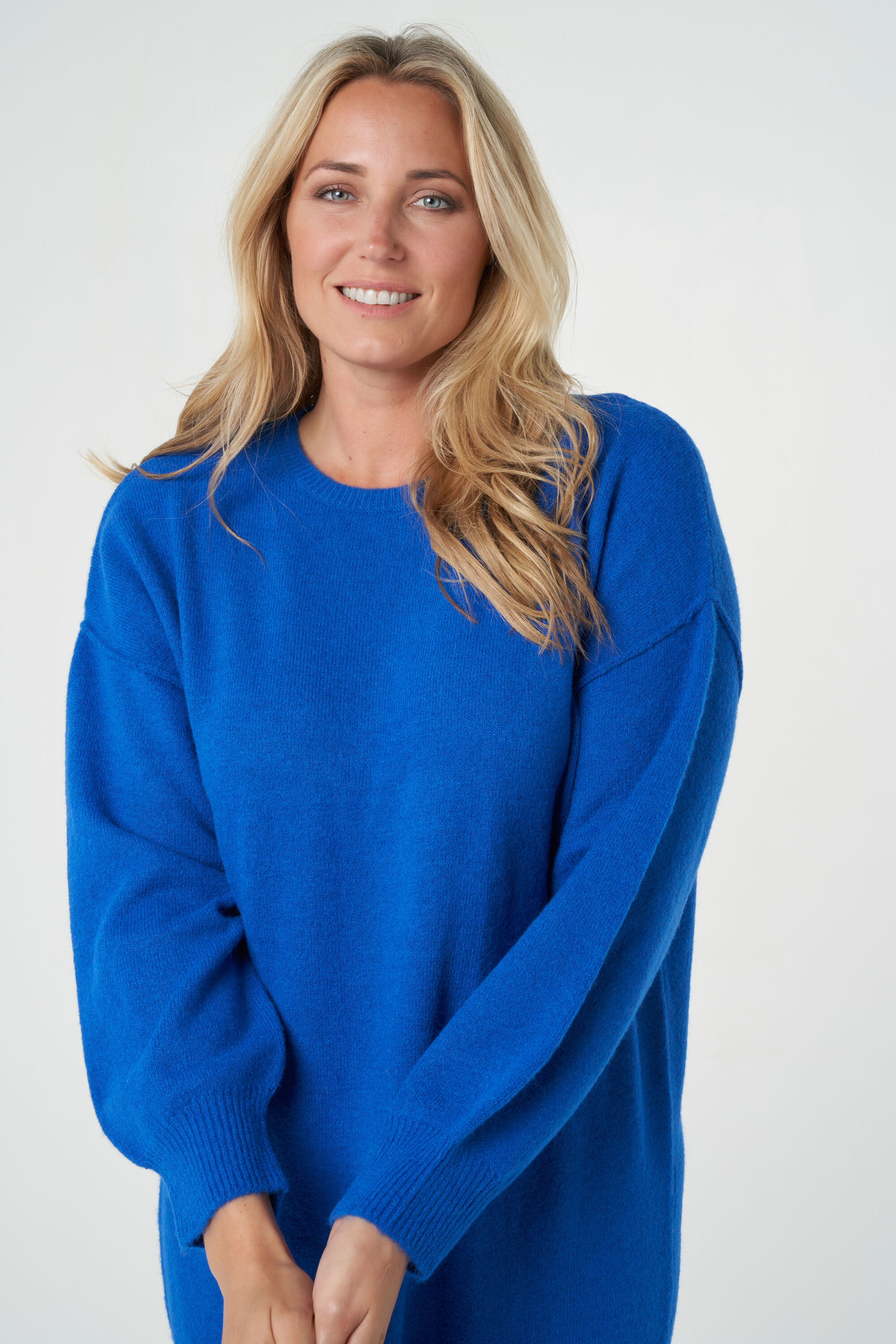 Fijngebreide midi jurk image number 0