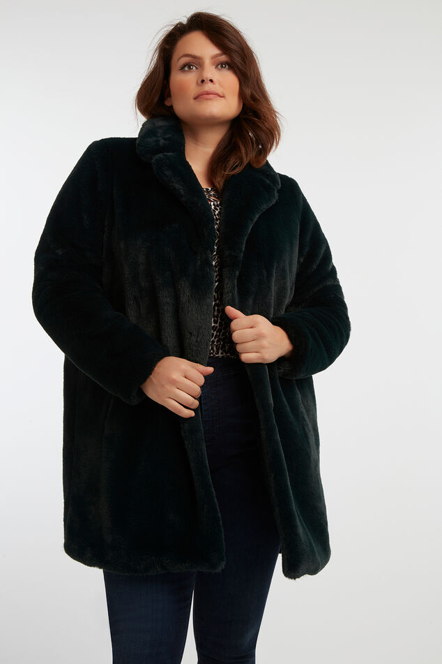 Imitatie bontjas image number 3