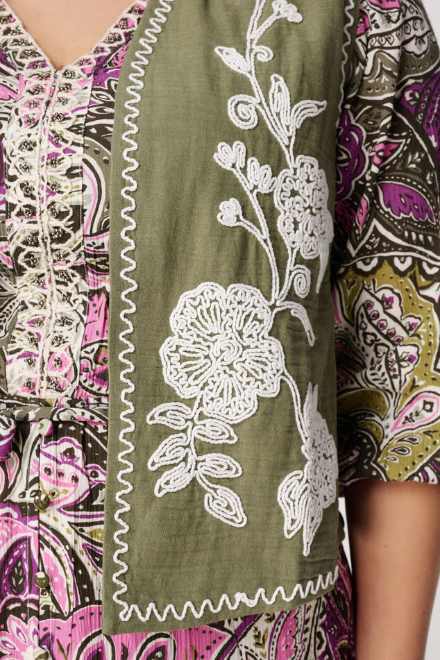 Gilet met borduursels  image number 4