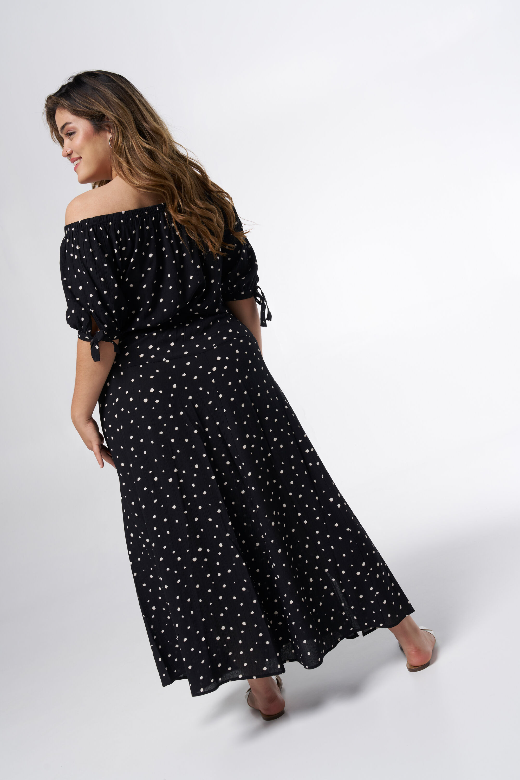 Midi rok met split image number 3