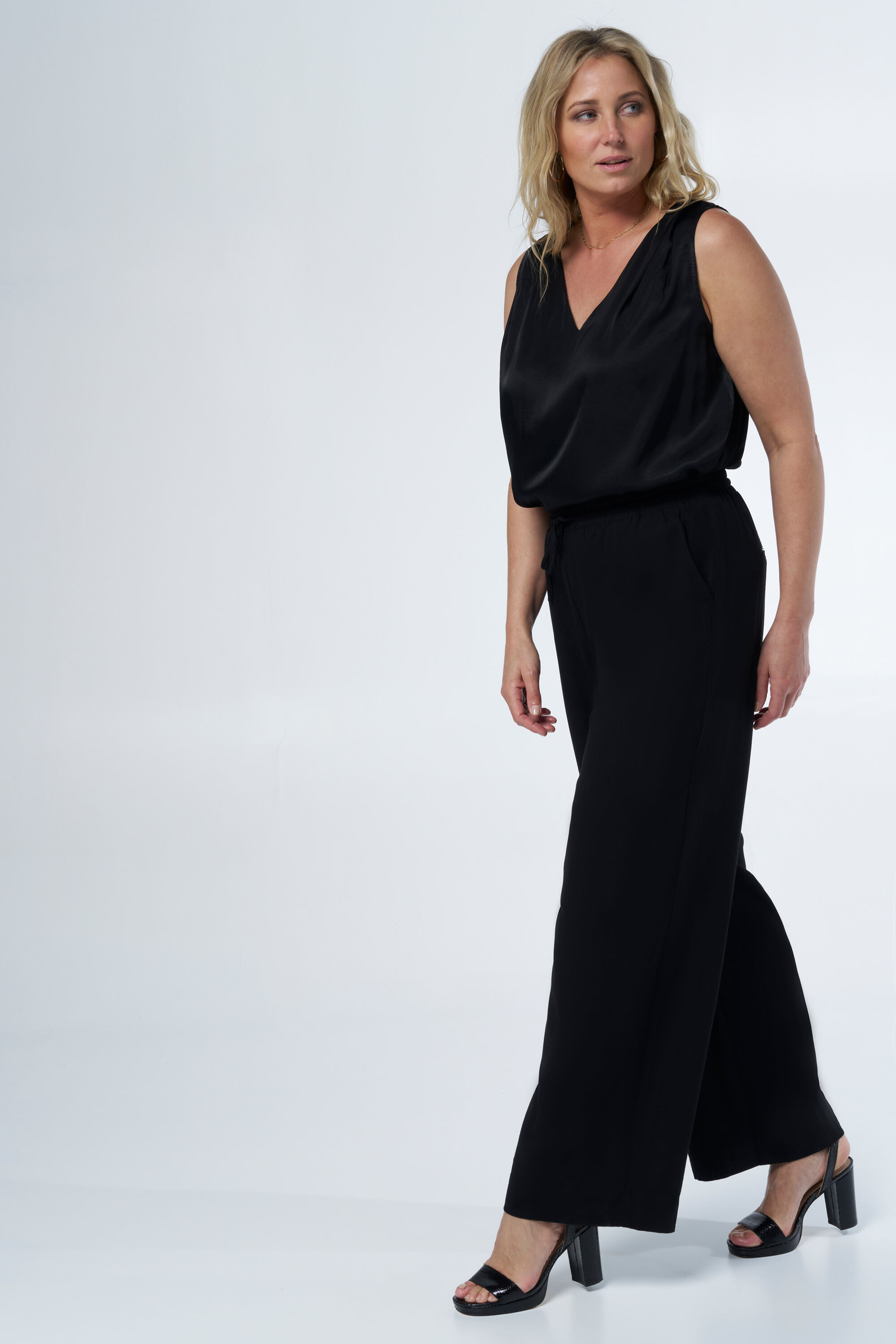 Linnen broek met elastische taille image number 6