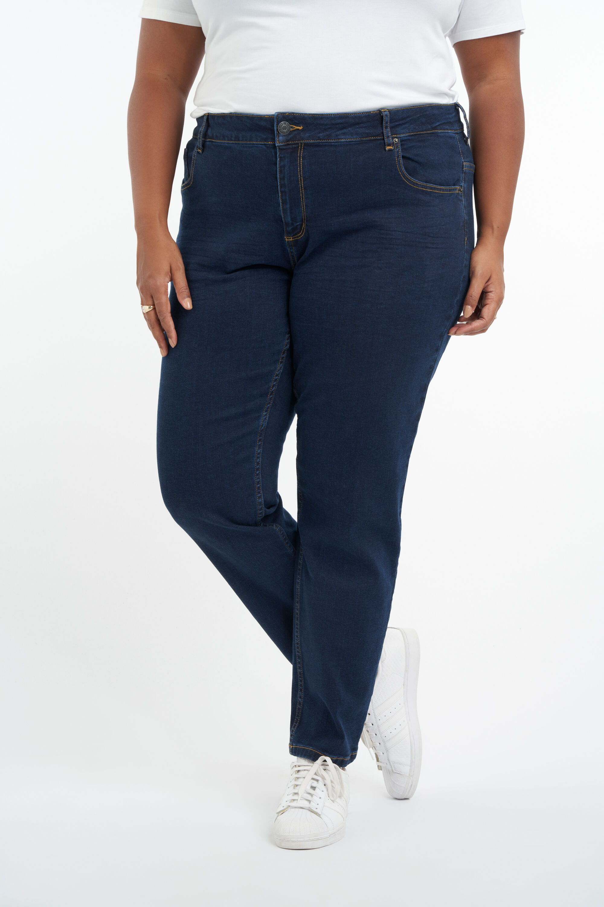 Loose leg jeans ROSE image number 7