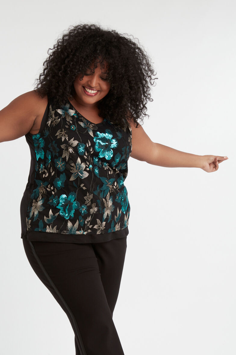 Top met embroidery image number 6