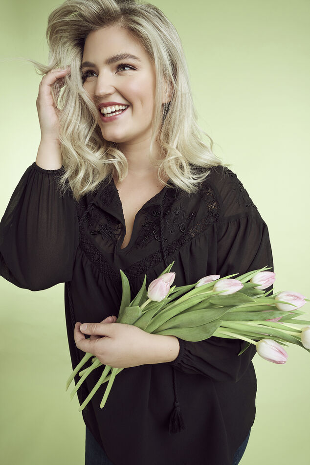 Blouse met kanten detail image number 0