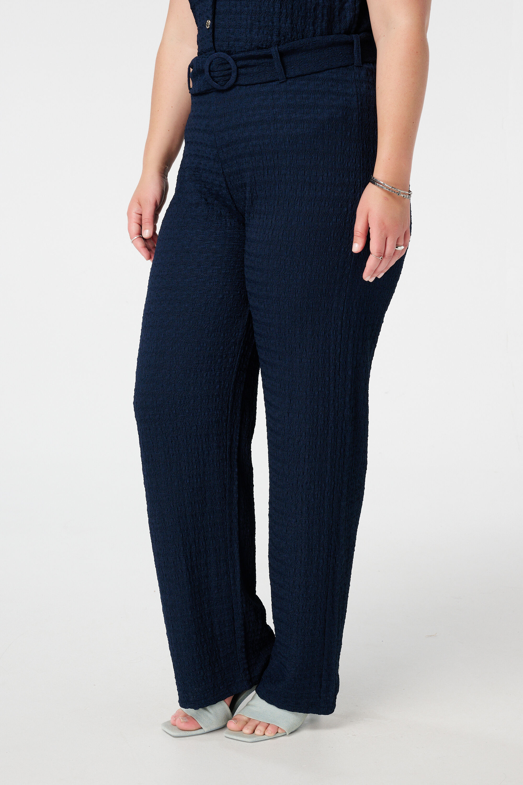 Broek met structuur en ceintuur image number 5