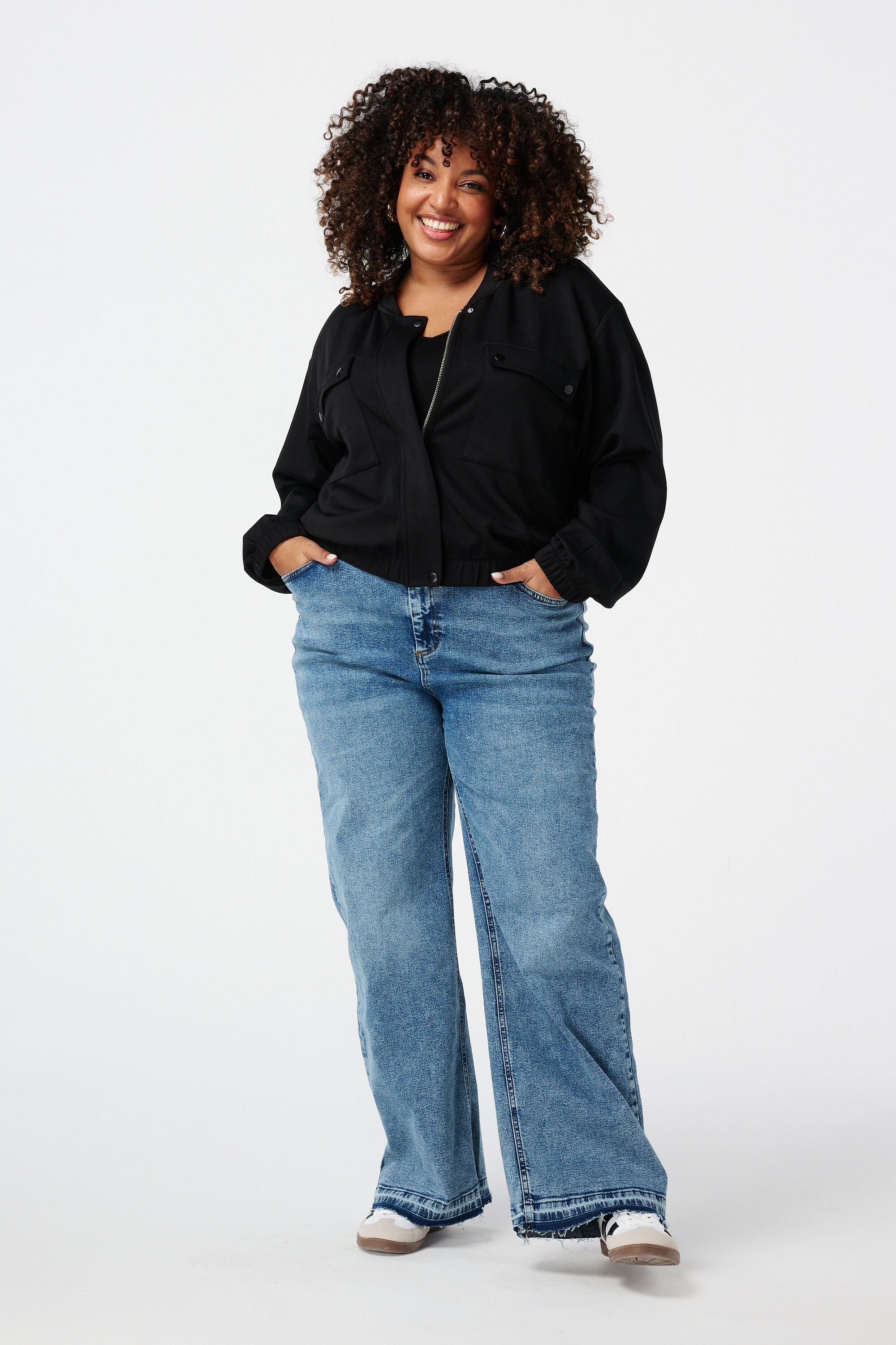 Bomberjack met zakken image number 5