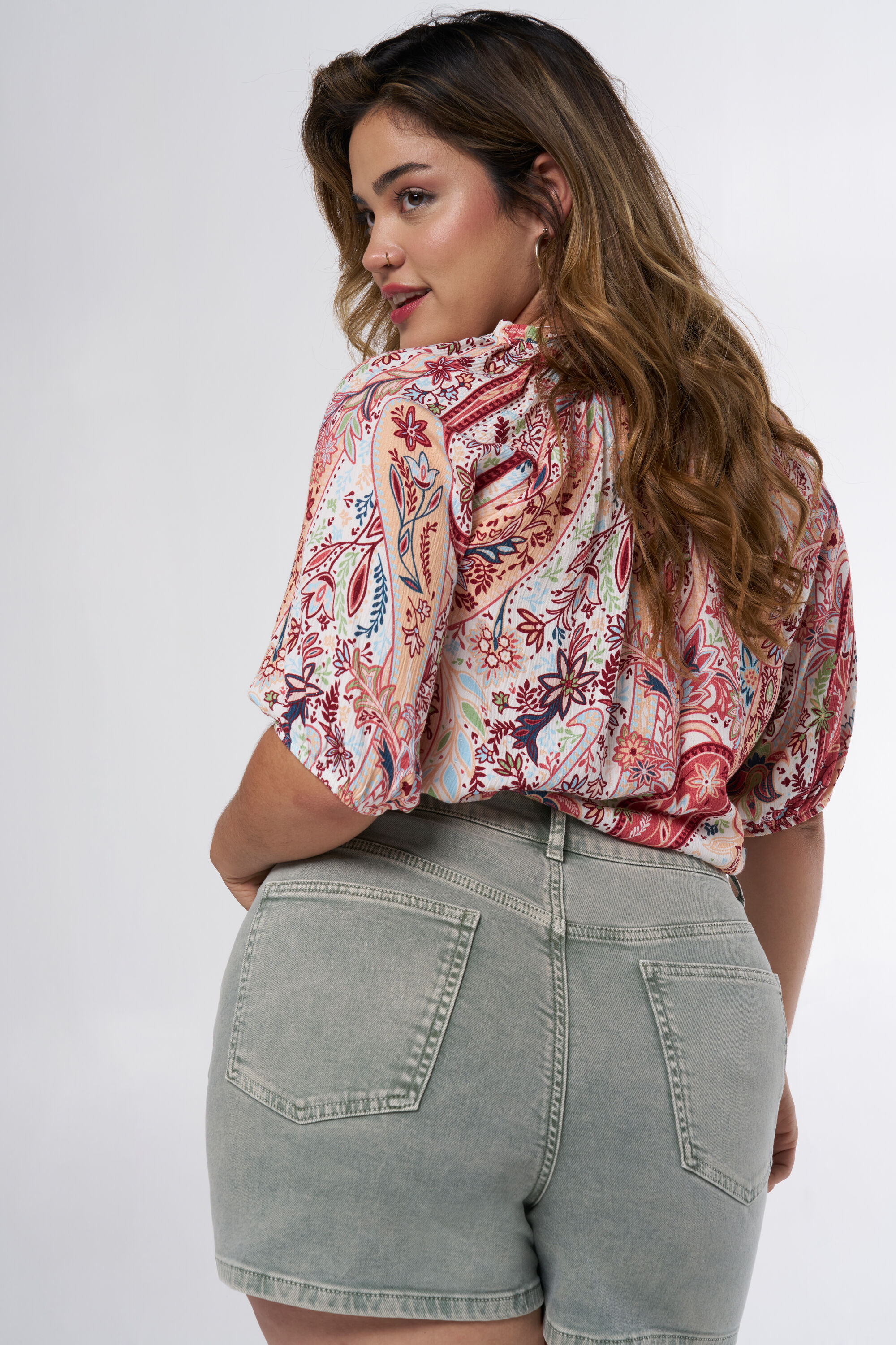 Denim short image number 4