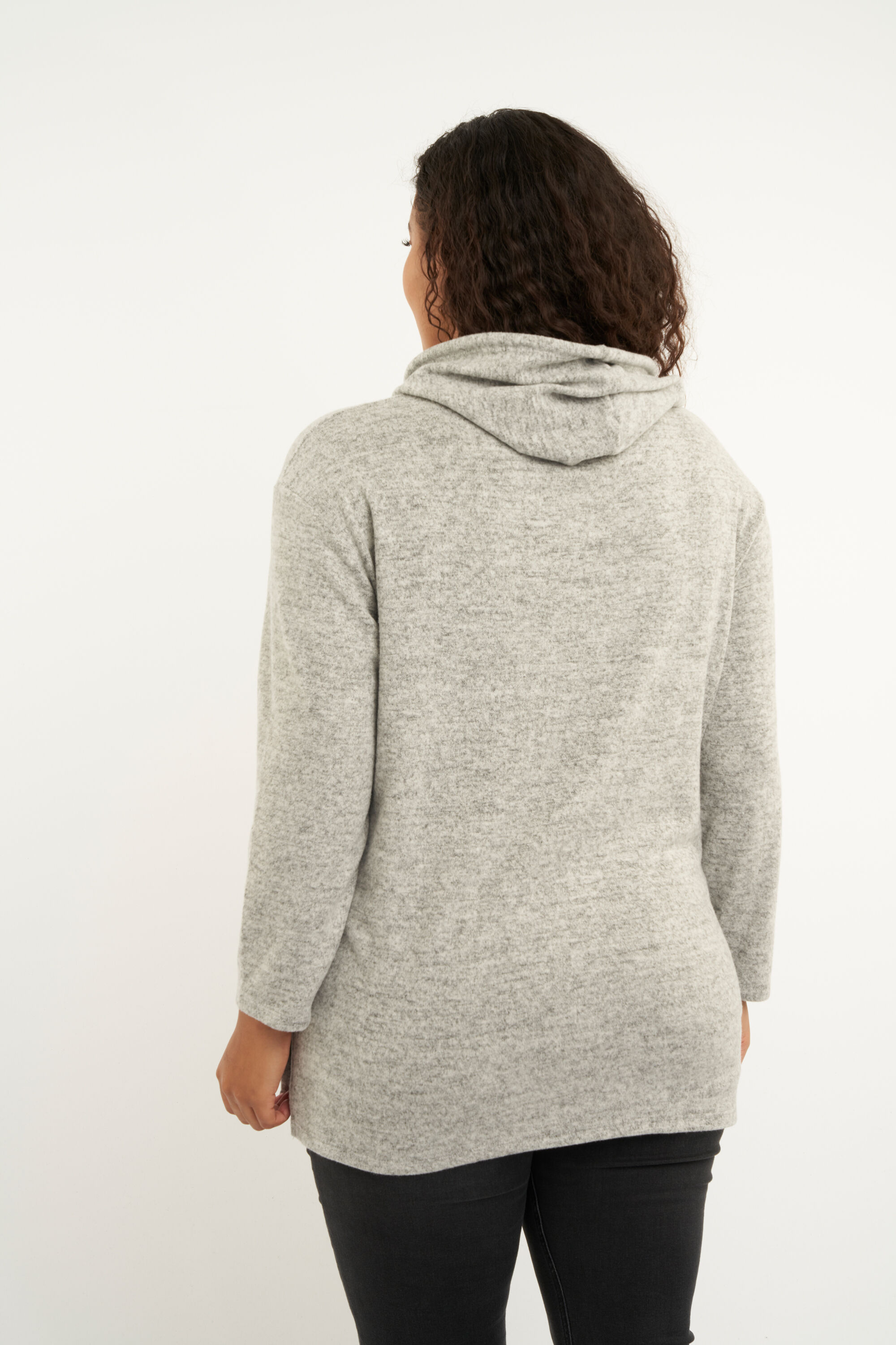 Hoodie image number 3