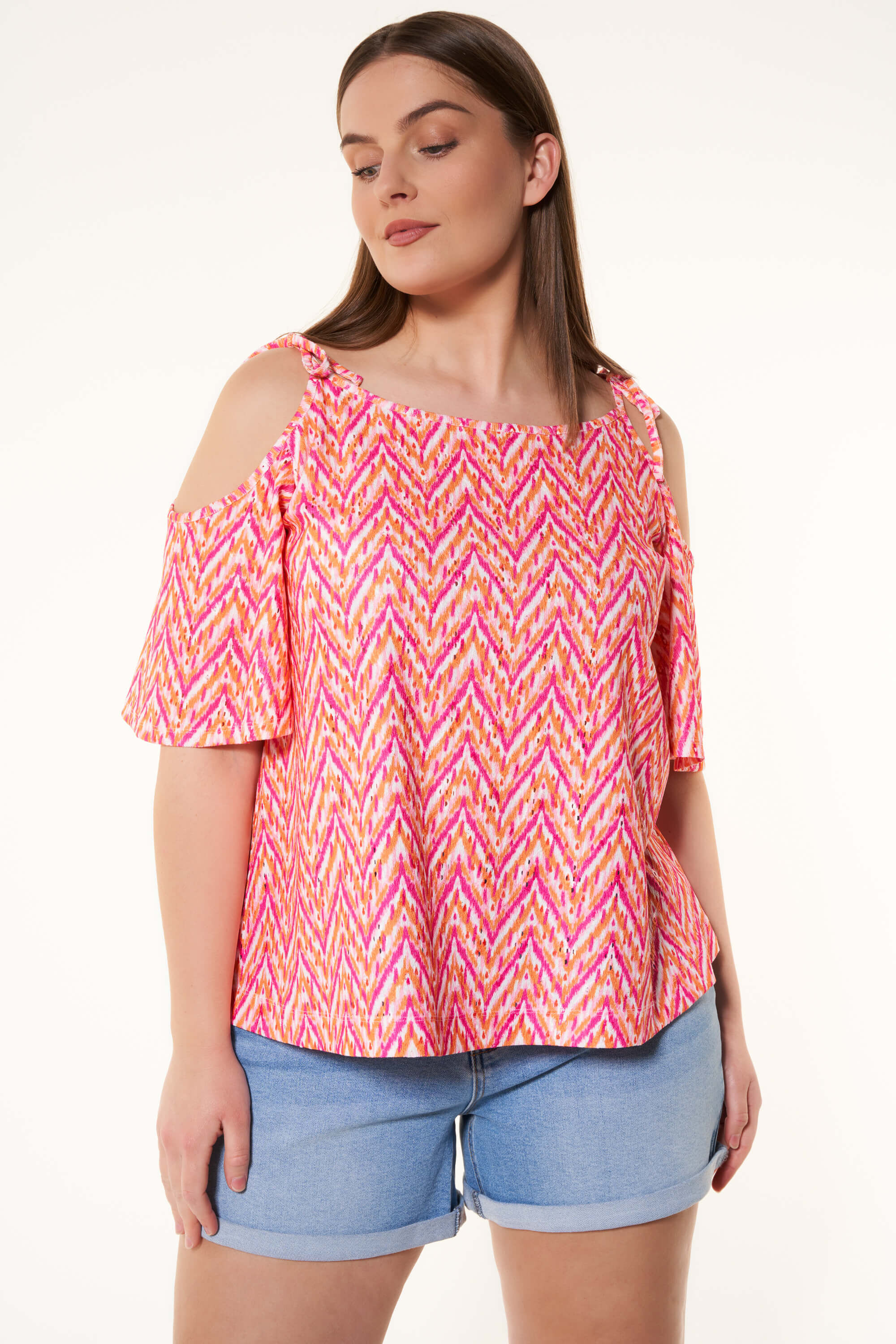Cold shoulder top image number 0