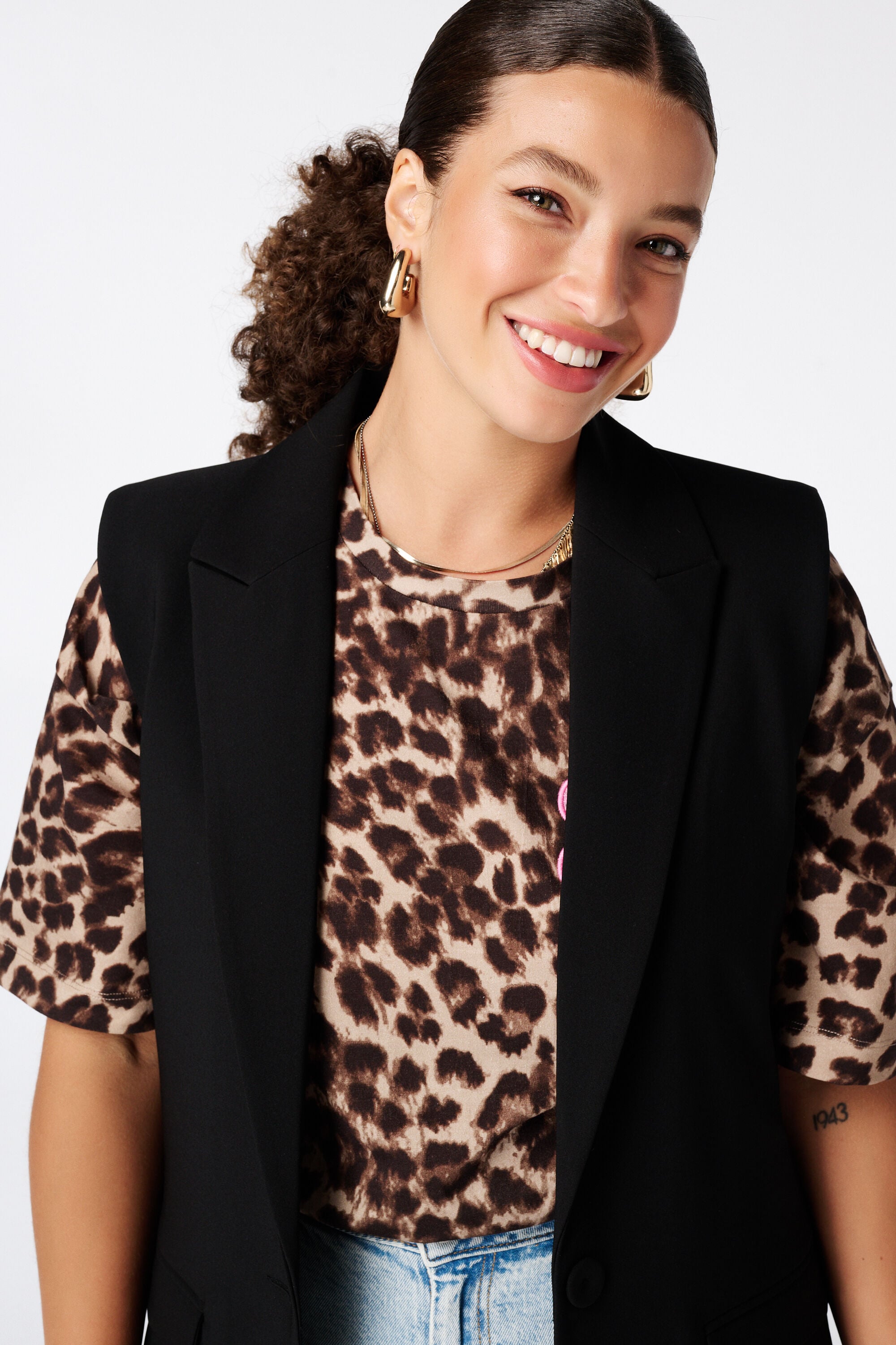 Lang gilet met knoopsluiting image number 4