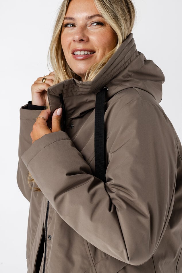 Water afstotende jas met capuchon image number 4