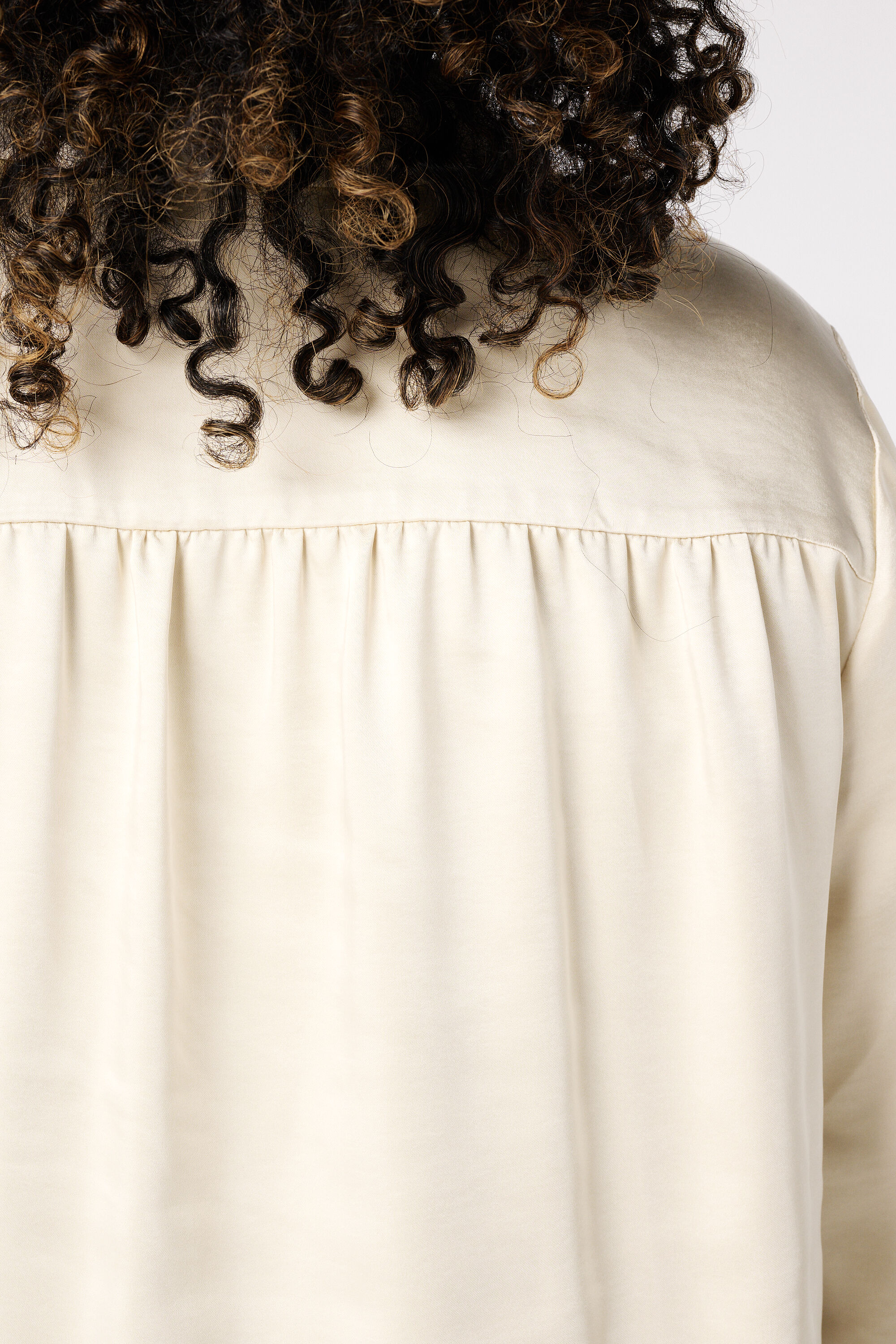 Blouse in satijnen look image number 6